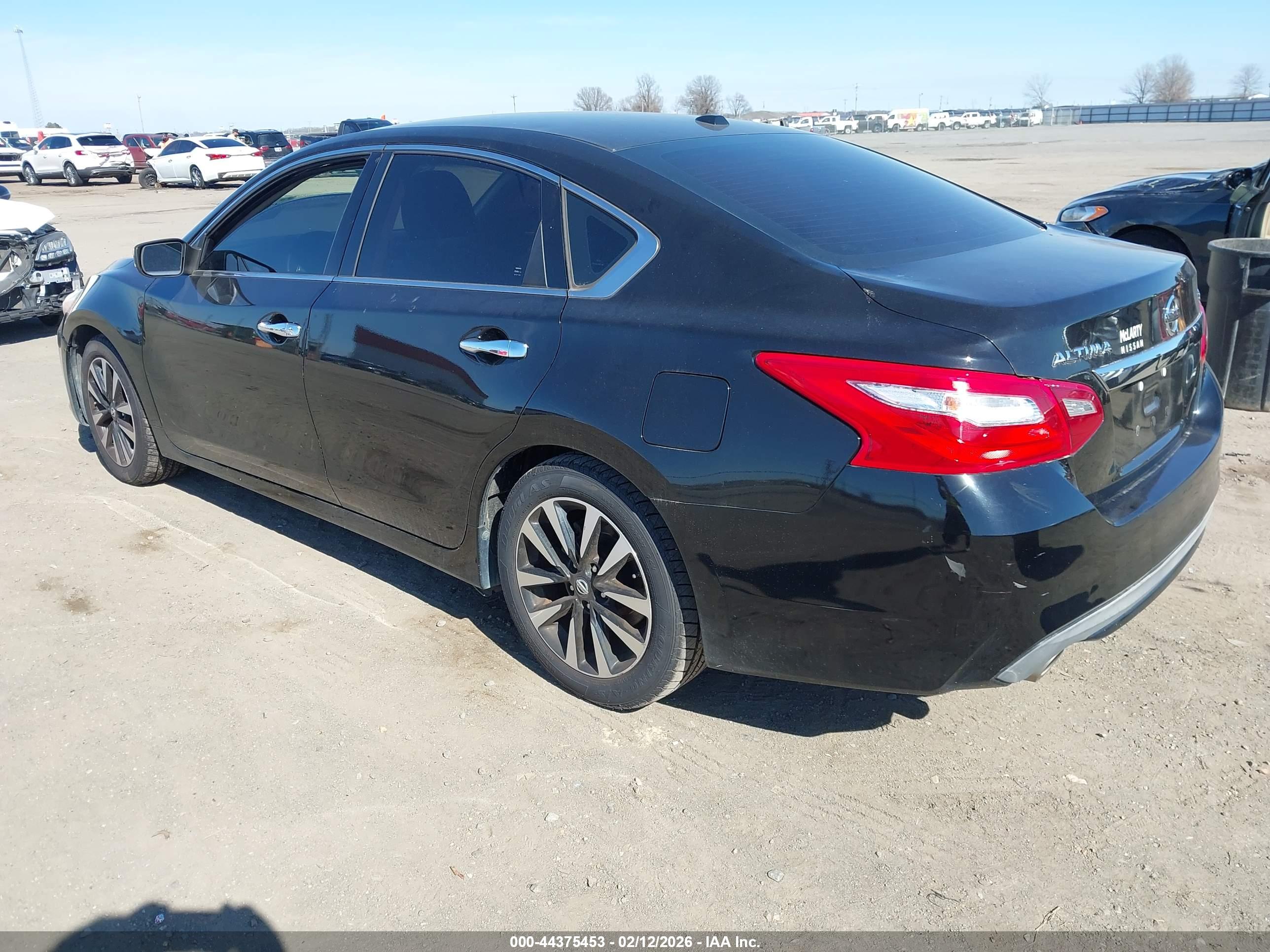 NISSAN ALTIMA image 3