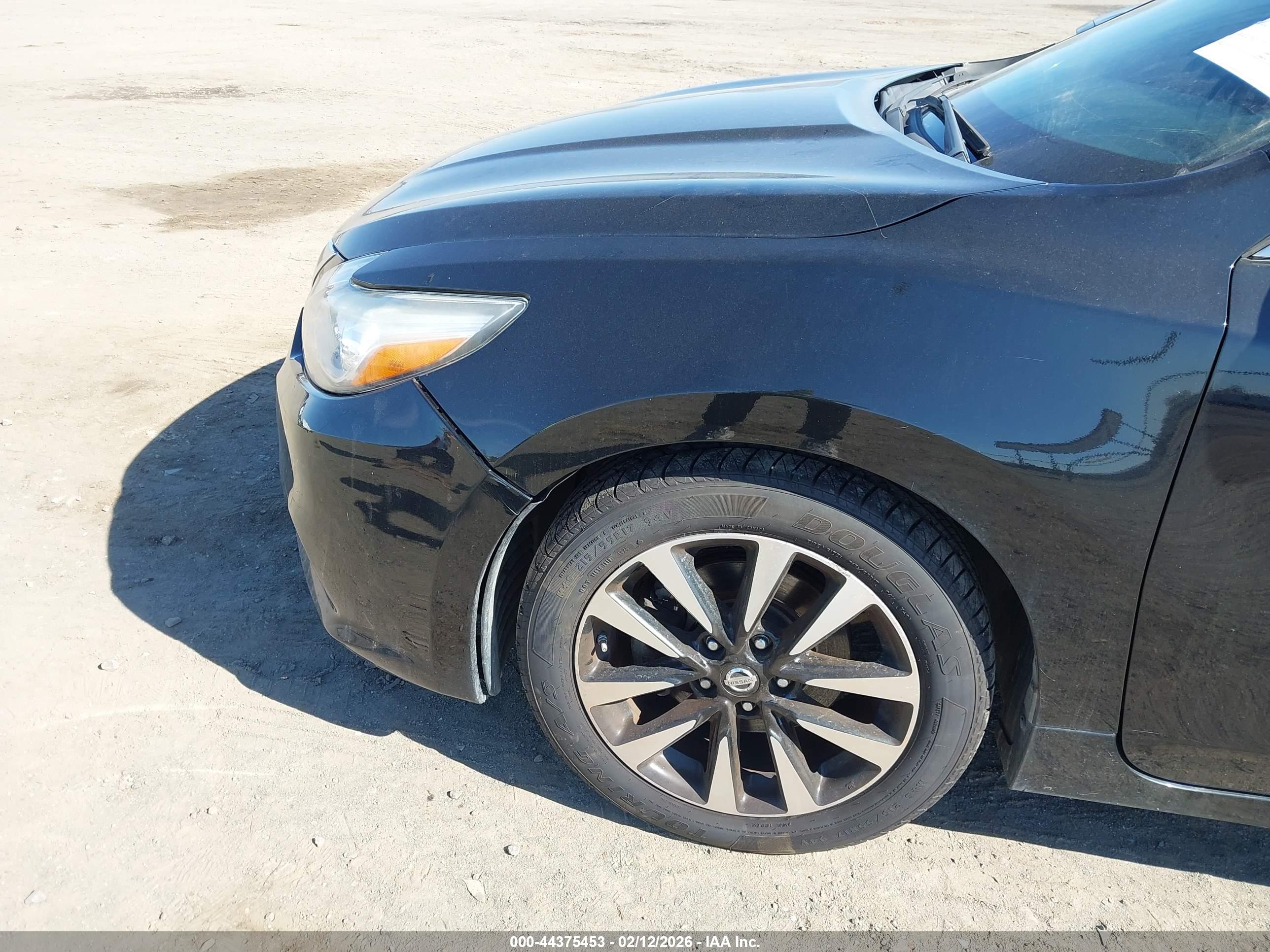 NISSAN ALTIMA image 6