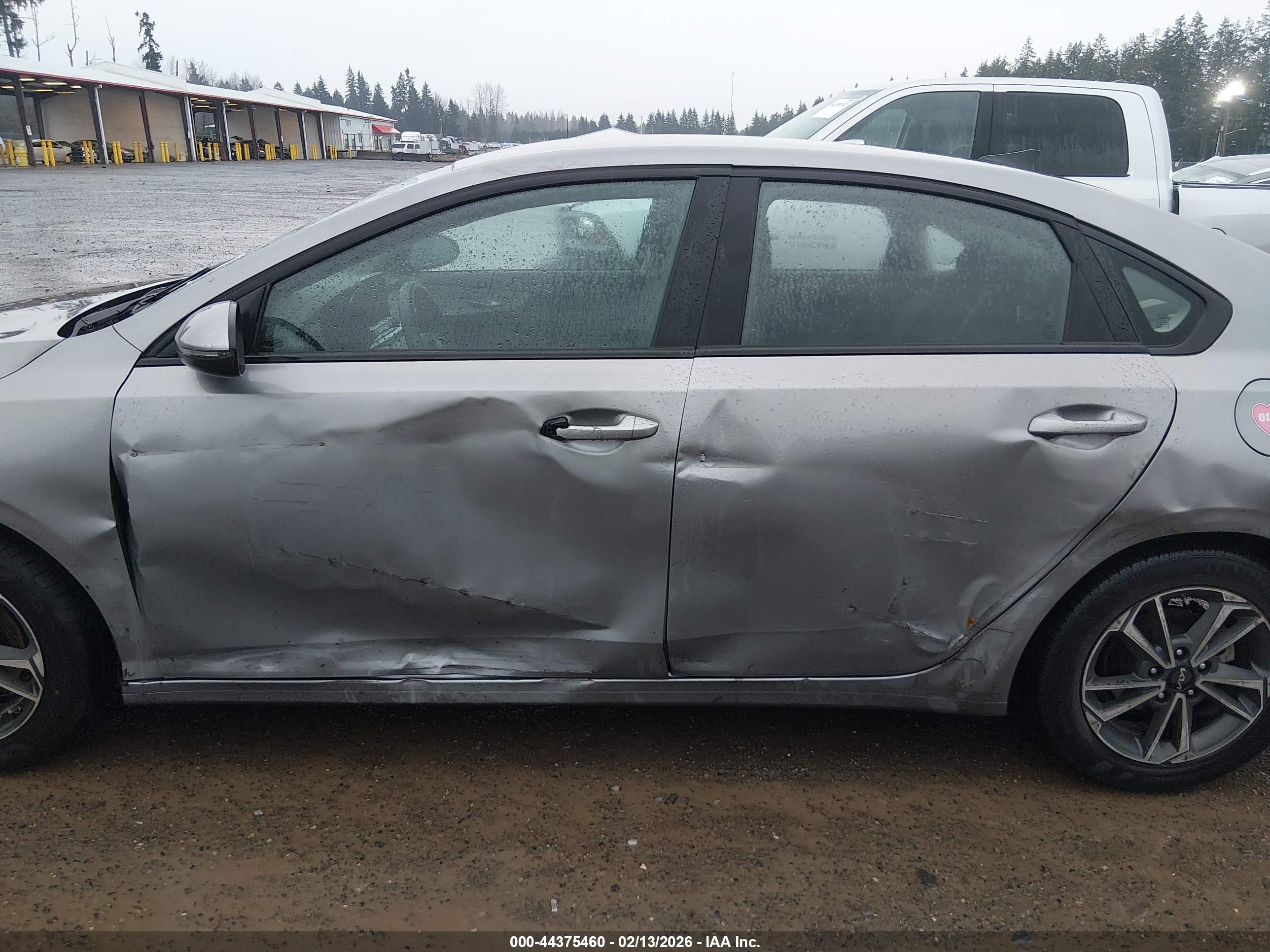 KIA FORTE image 6