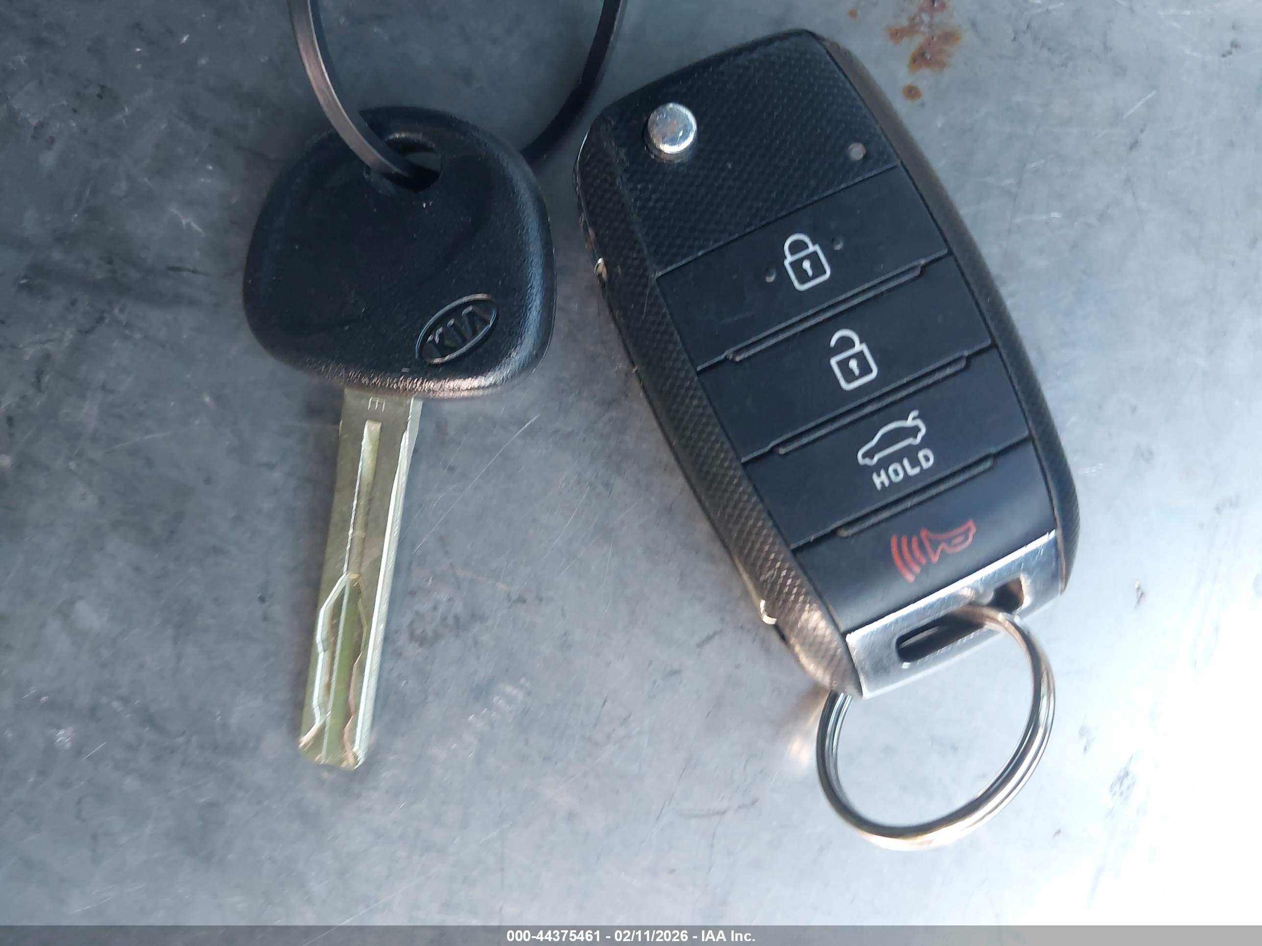 KIA OPTIMA image 11