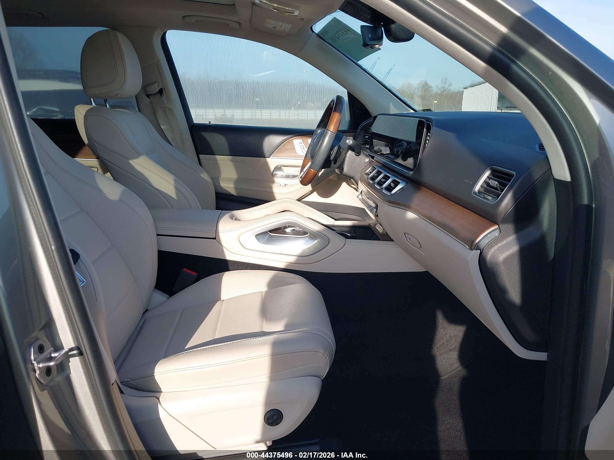 MERCEDES-BENZ GLE image 5