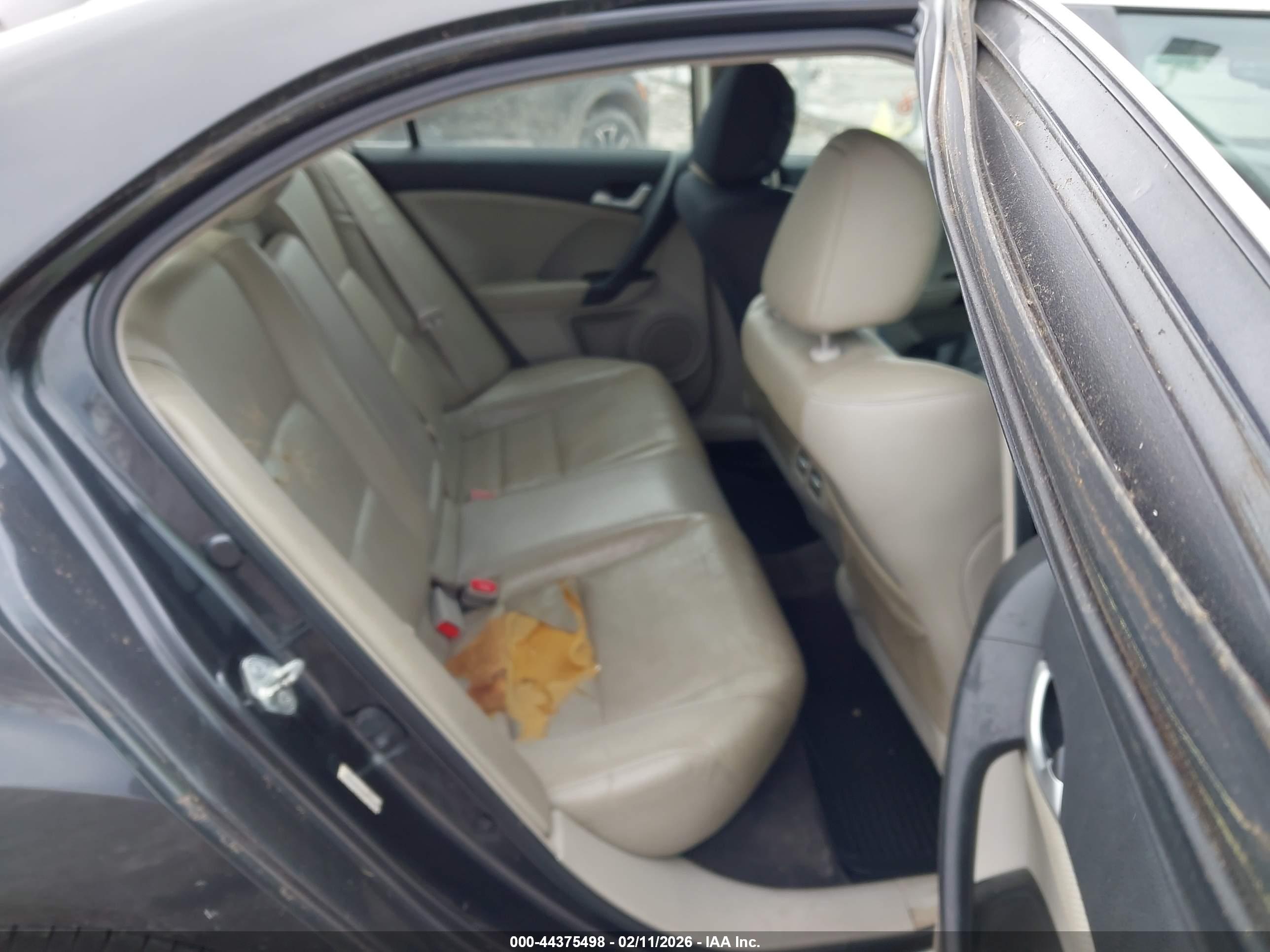 ACURA TSX image 8