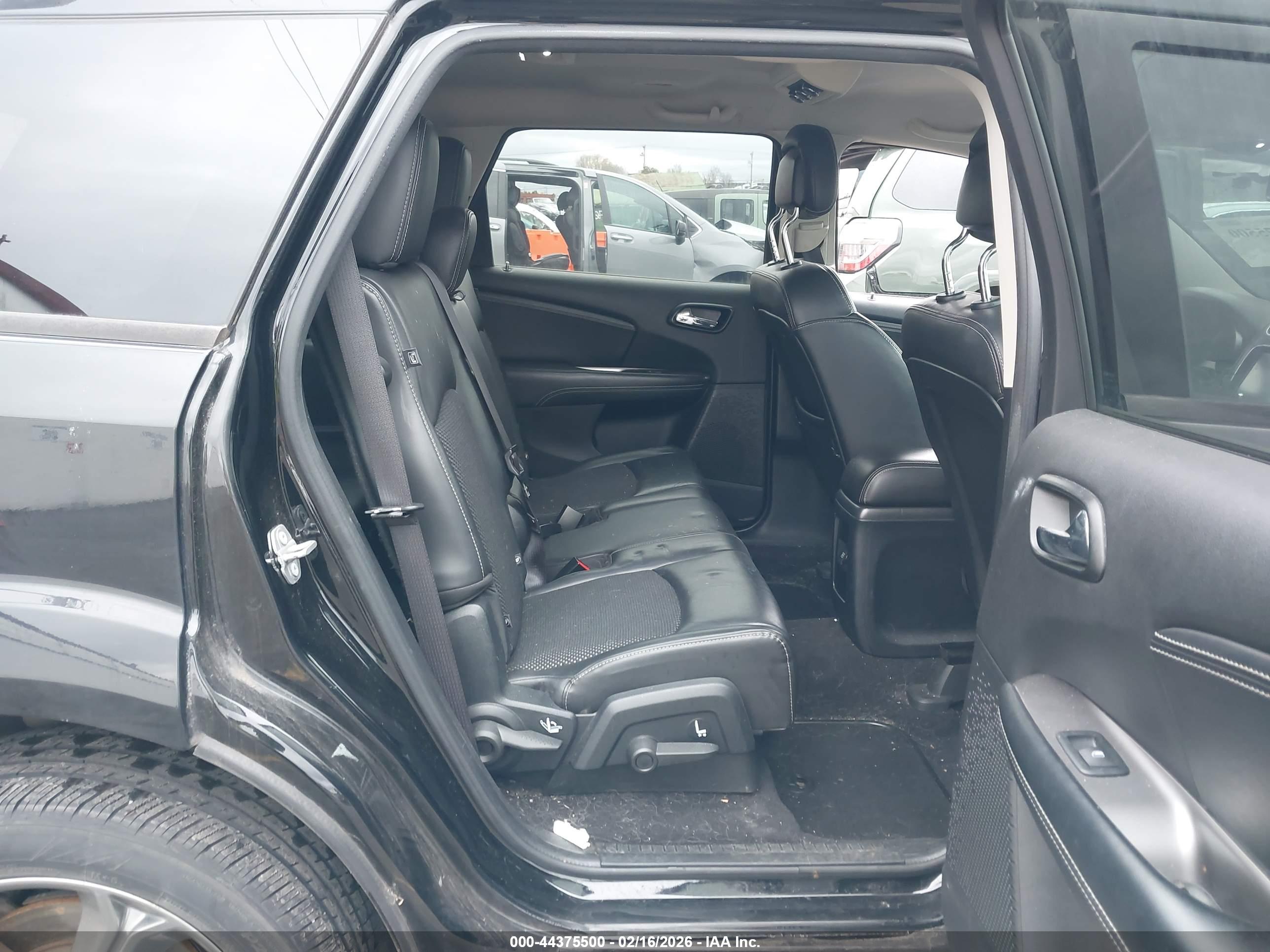 DODGE JOURNEY image 8