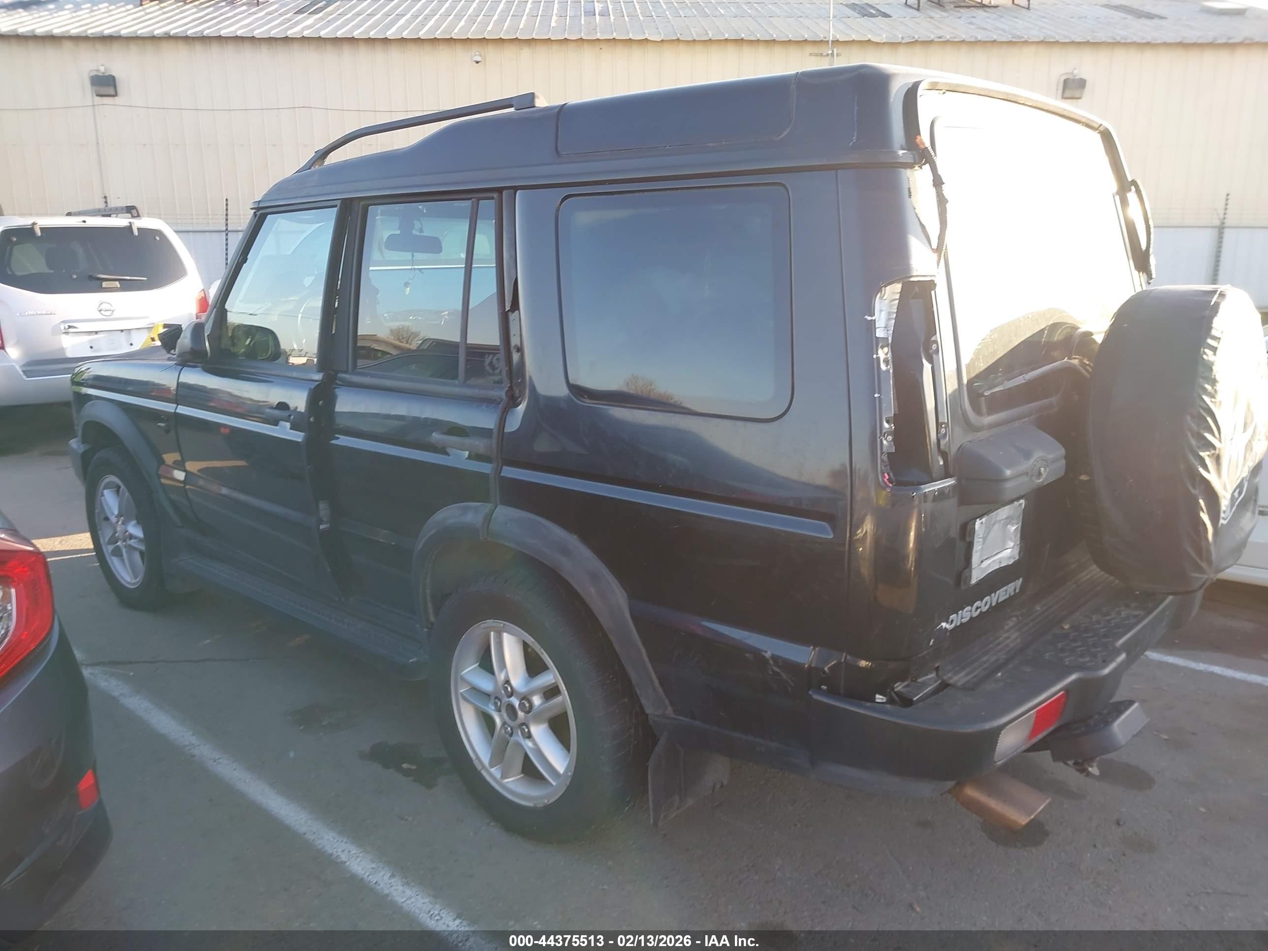 LAND ROVER image 3