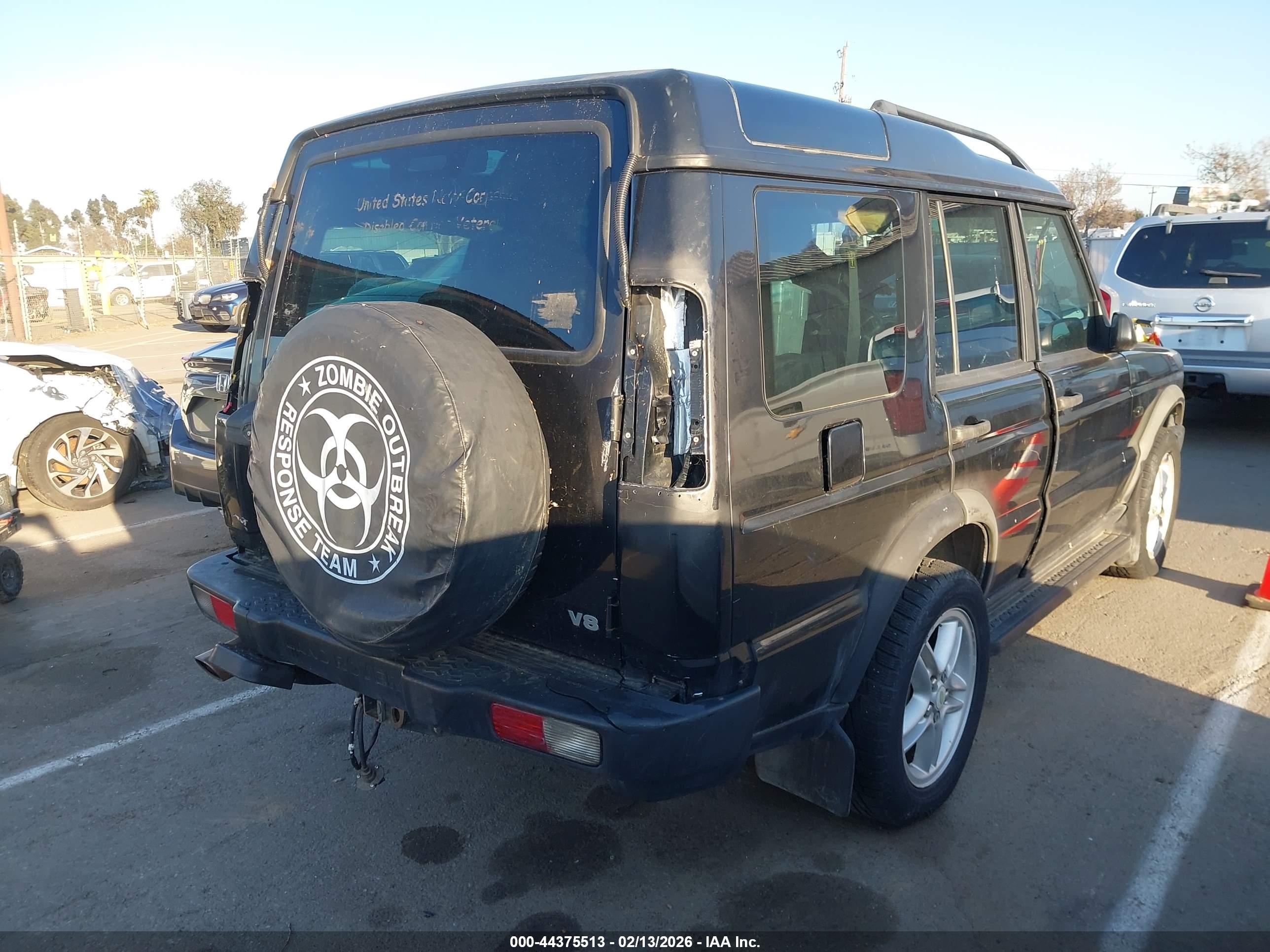 LAND ROVER image 4