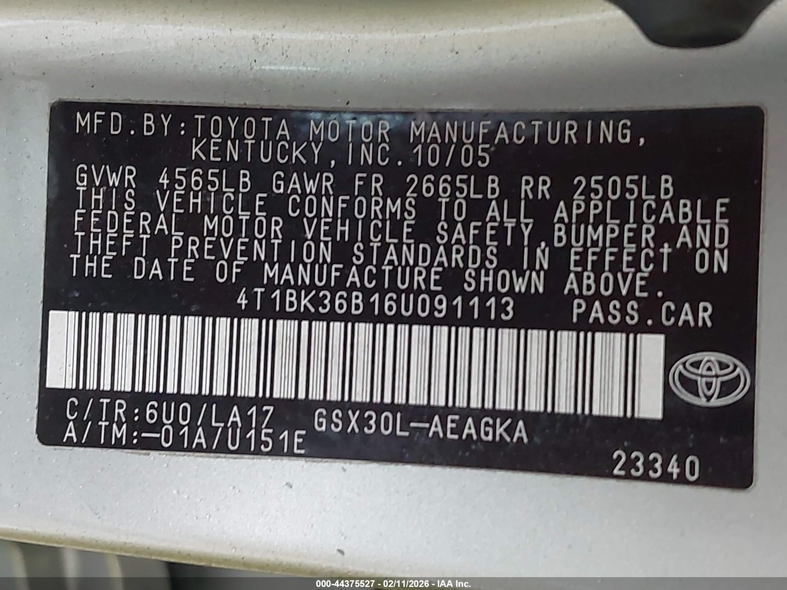 TOYOTA AVALON image 9