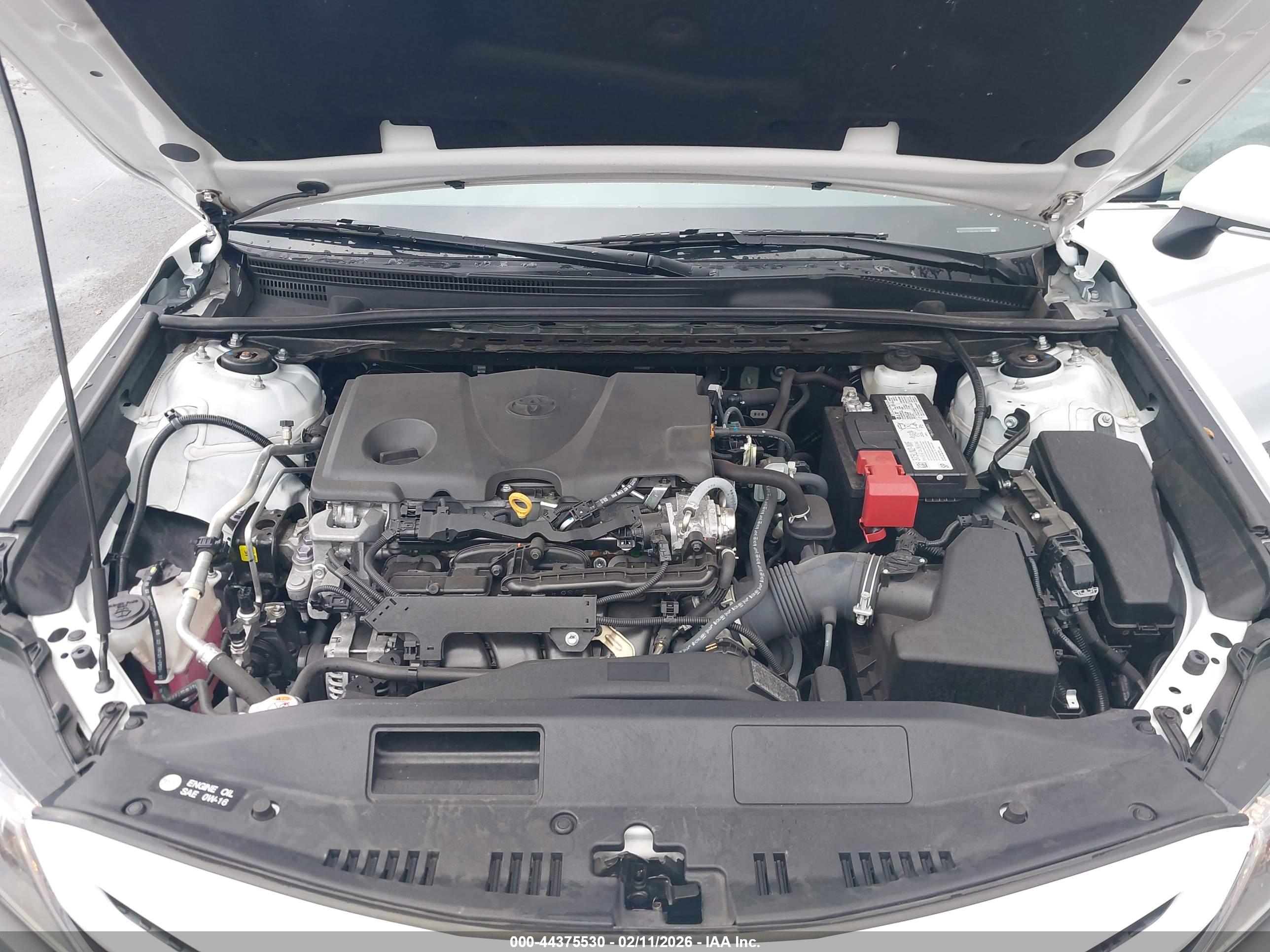 TOYOTA CAMRY image 10