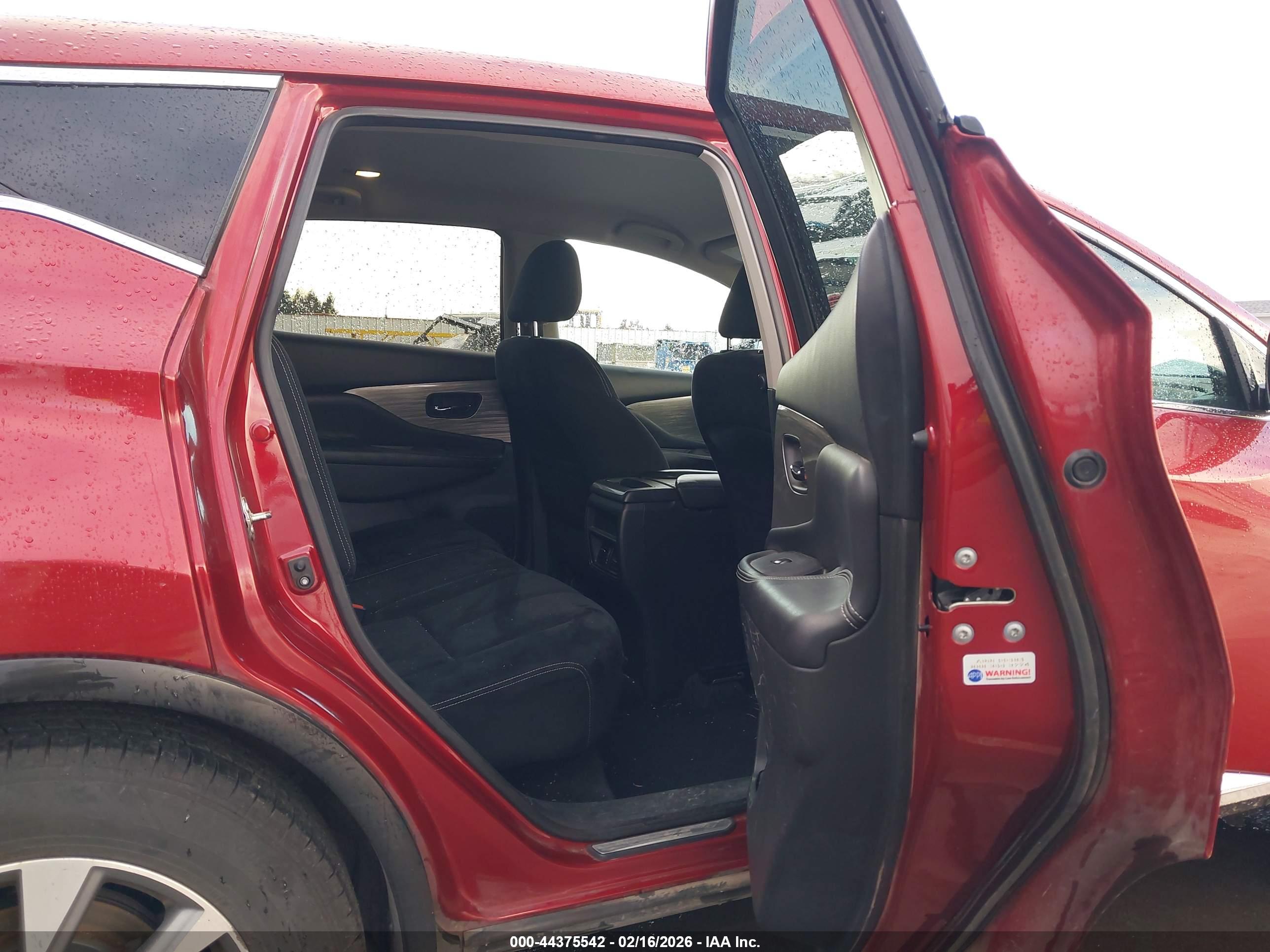 NISSAN MURANO image 8