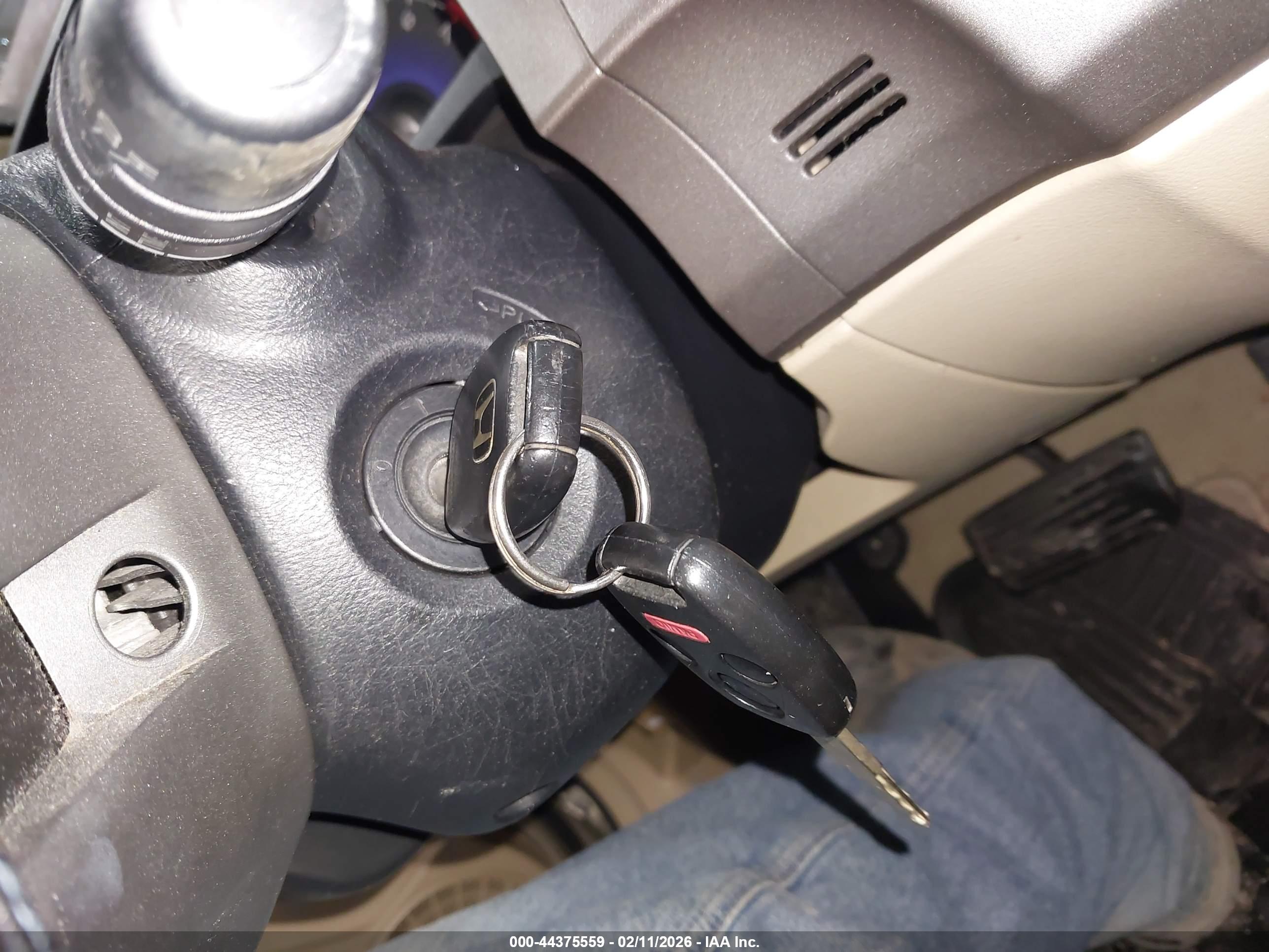 HONDA CIVIC image 11