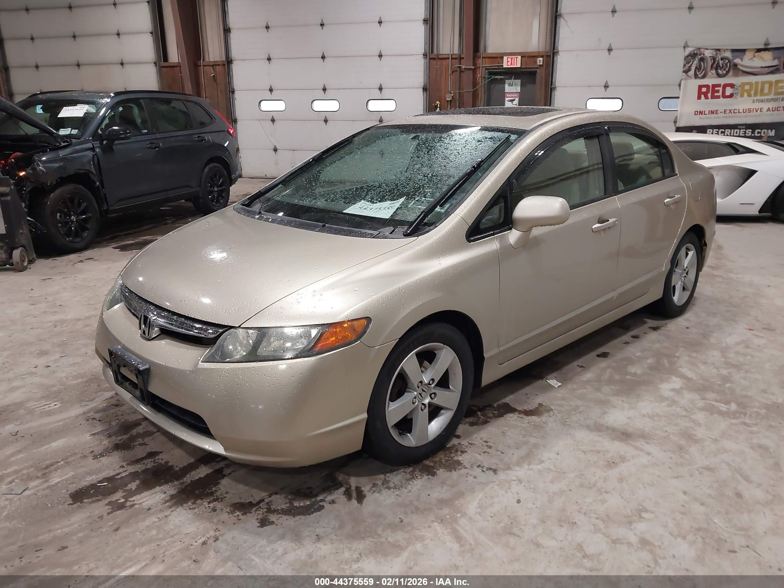 HONDA CIVIC image 2