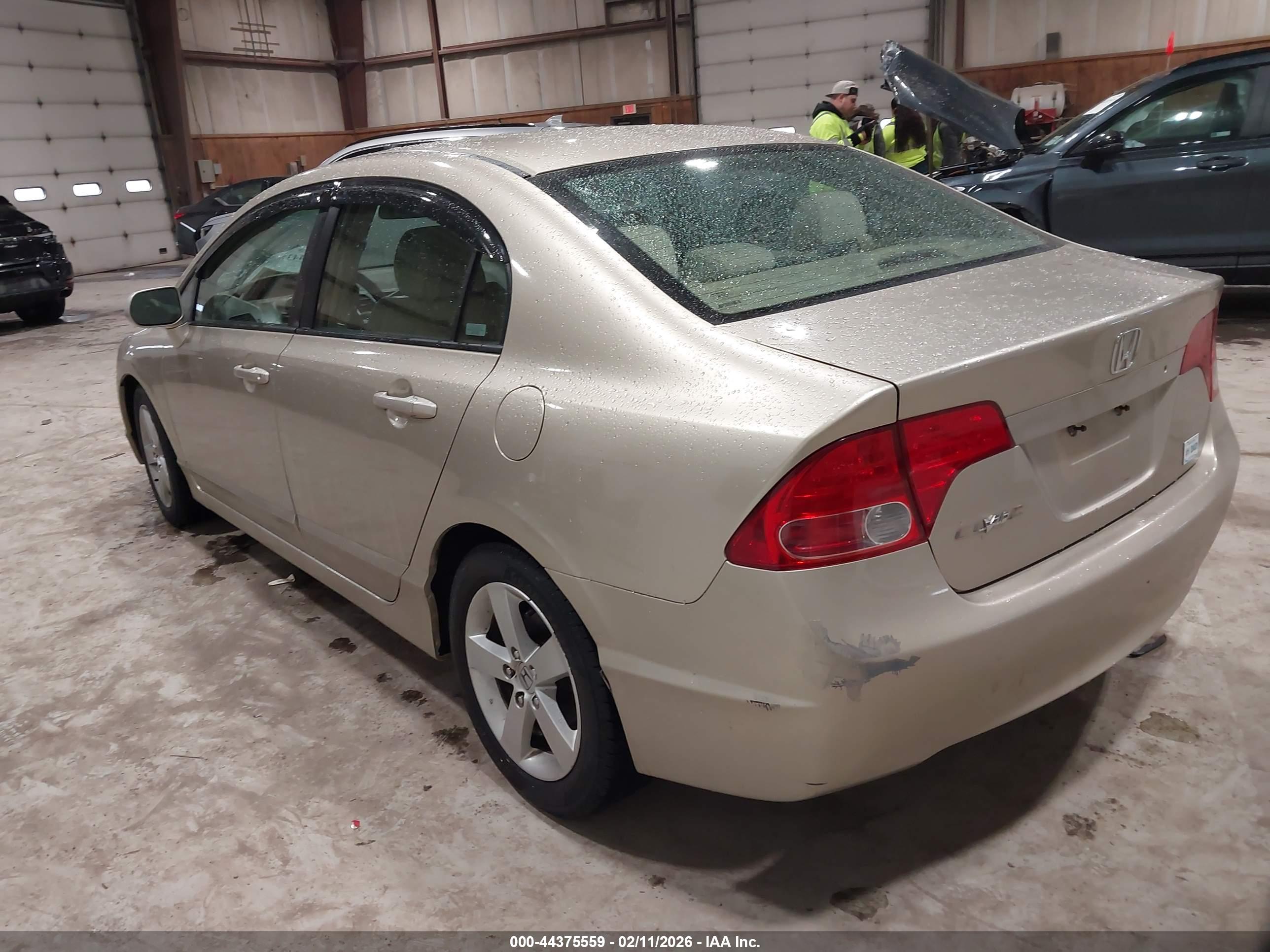 HONDA CIVIC image 3
