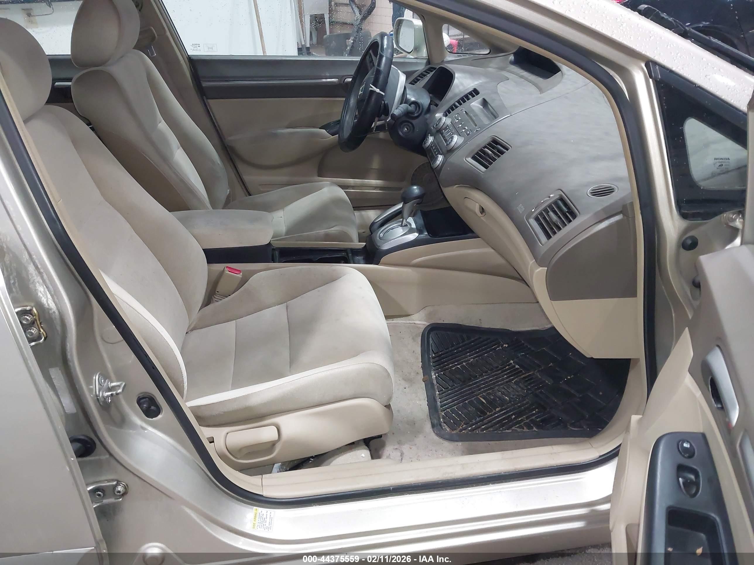 HONDA CIVIC image 5