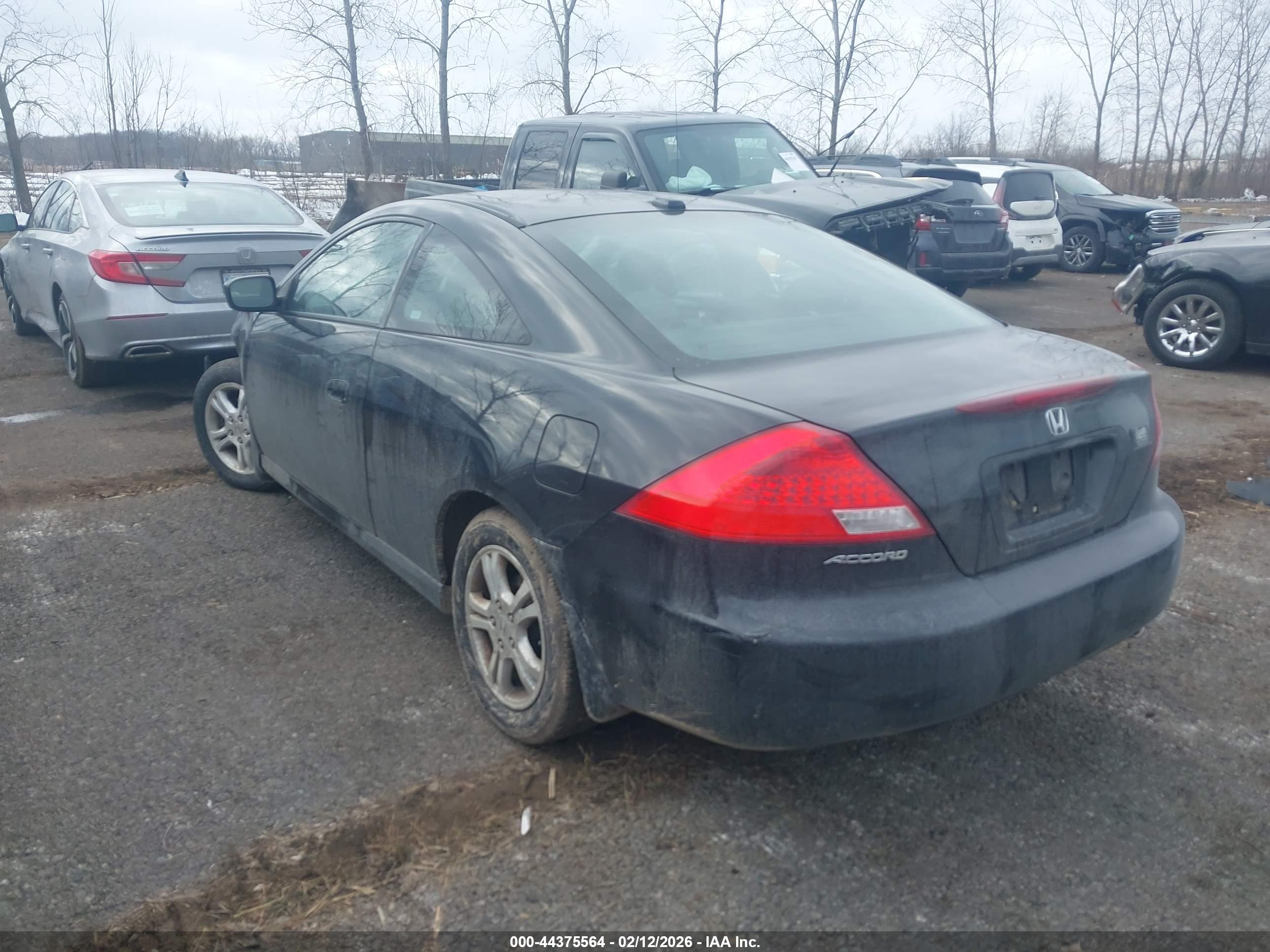 HONDA ACCORD image 3