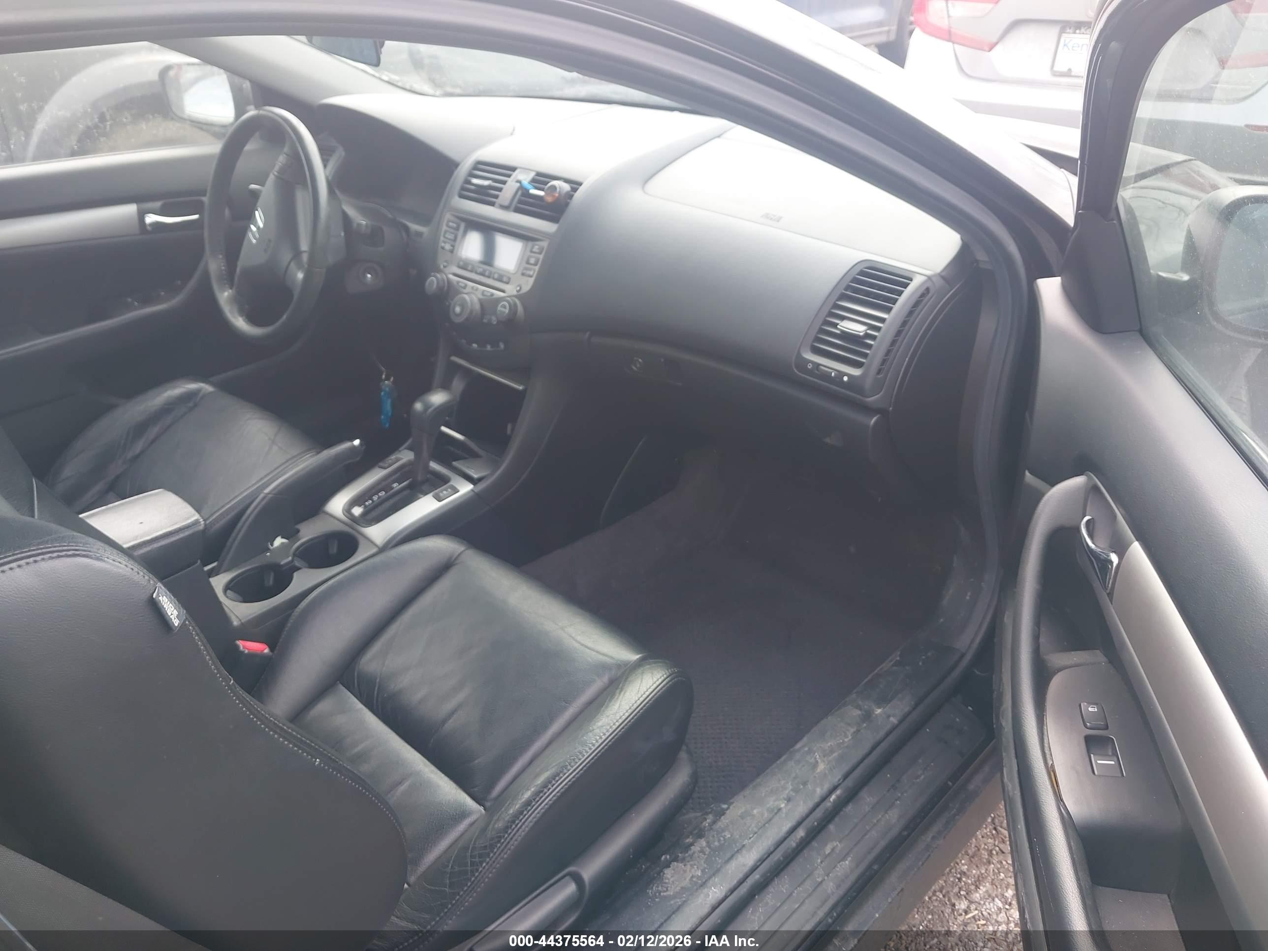 HONDA ACCORD image 5
