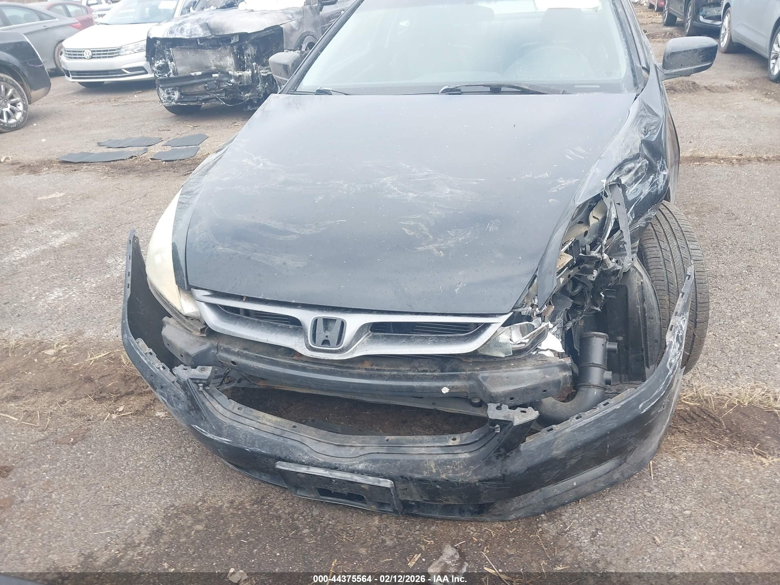 HONDA ACCORD image 6