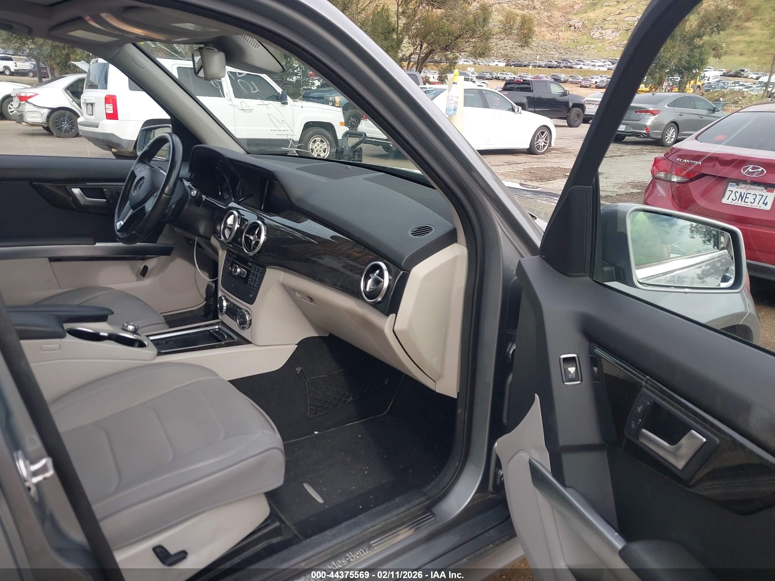 MERCEDES-BENZ GLK image 5