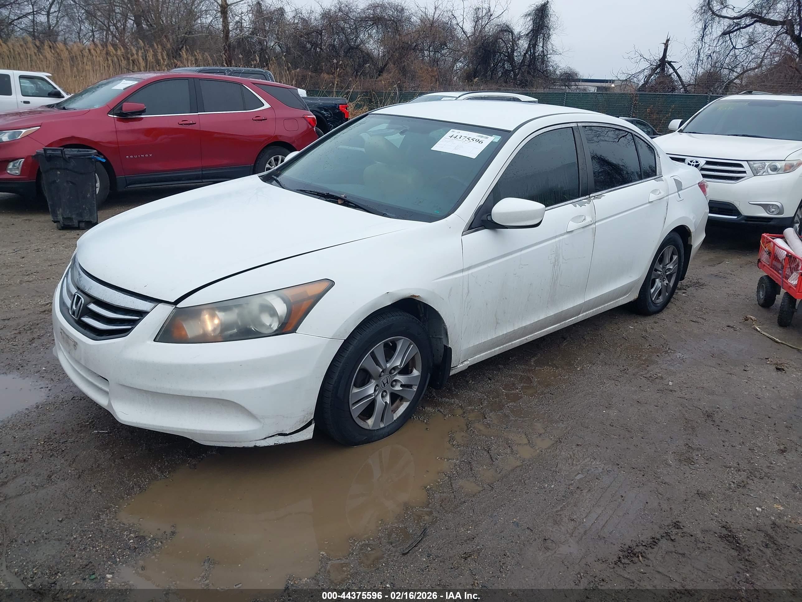 HONDA ACCORD image 2