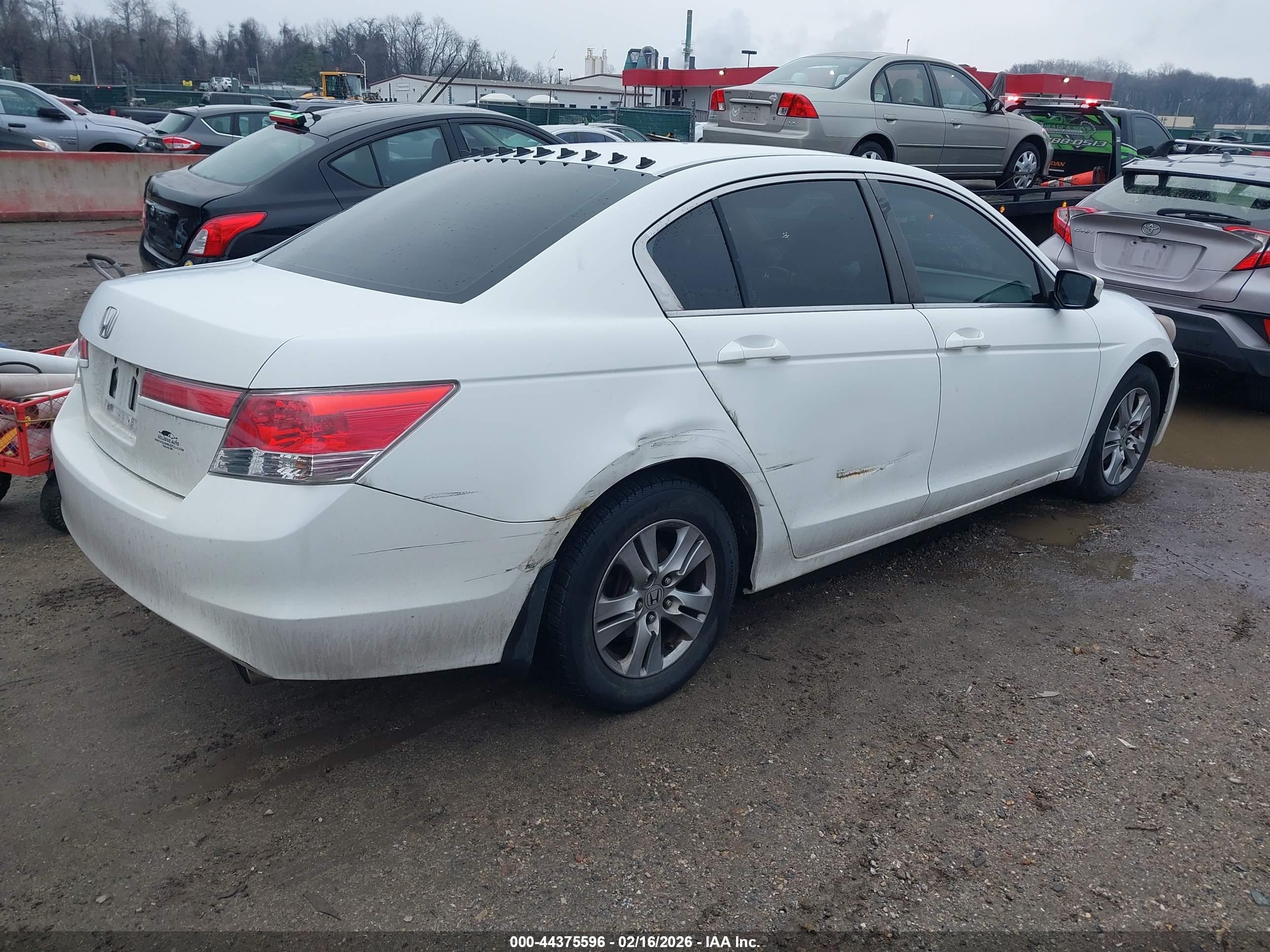 HONDA ACCORD image 4