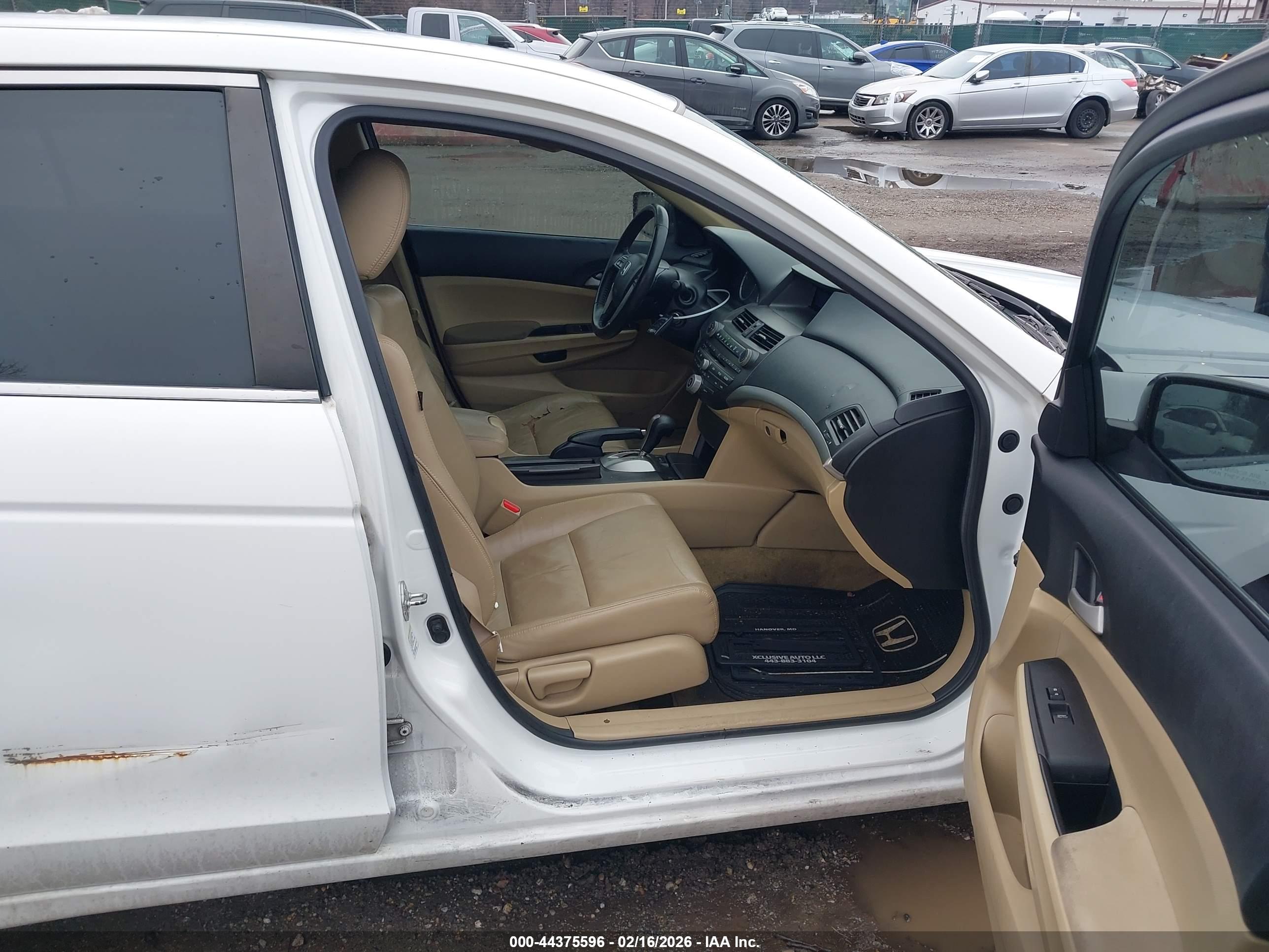 HONDA ACCORD image 5