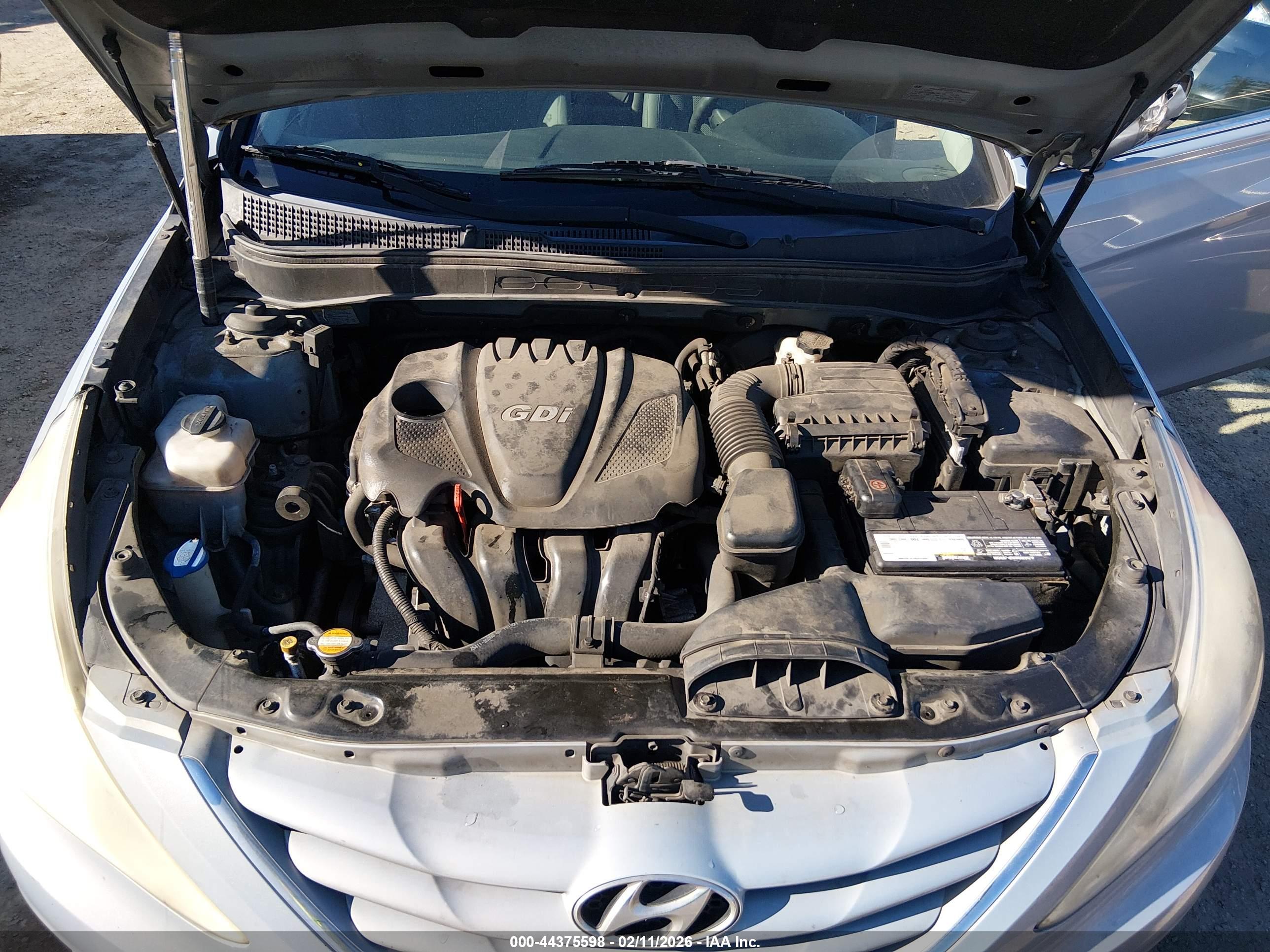 HYUNDAI SONATA image 10