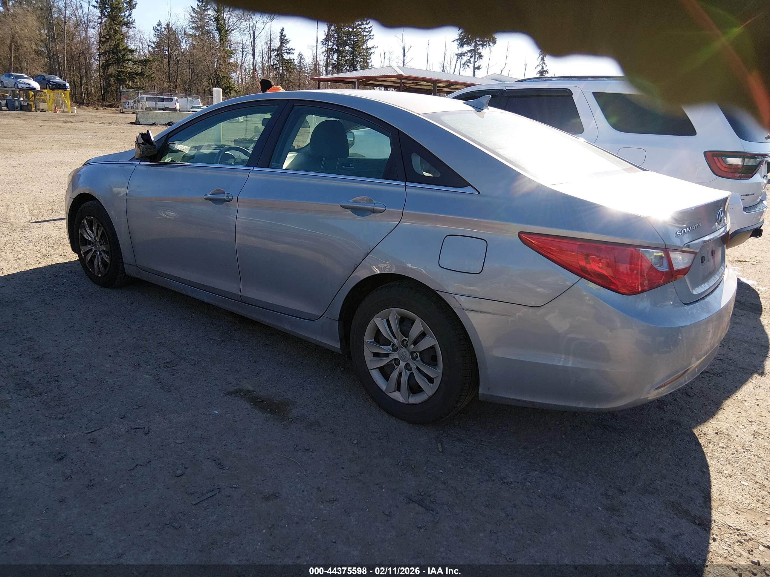 HYUNDAI SONATA image 3