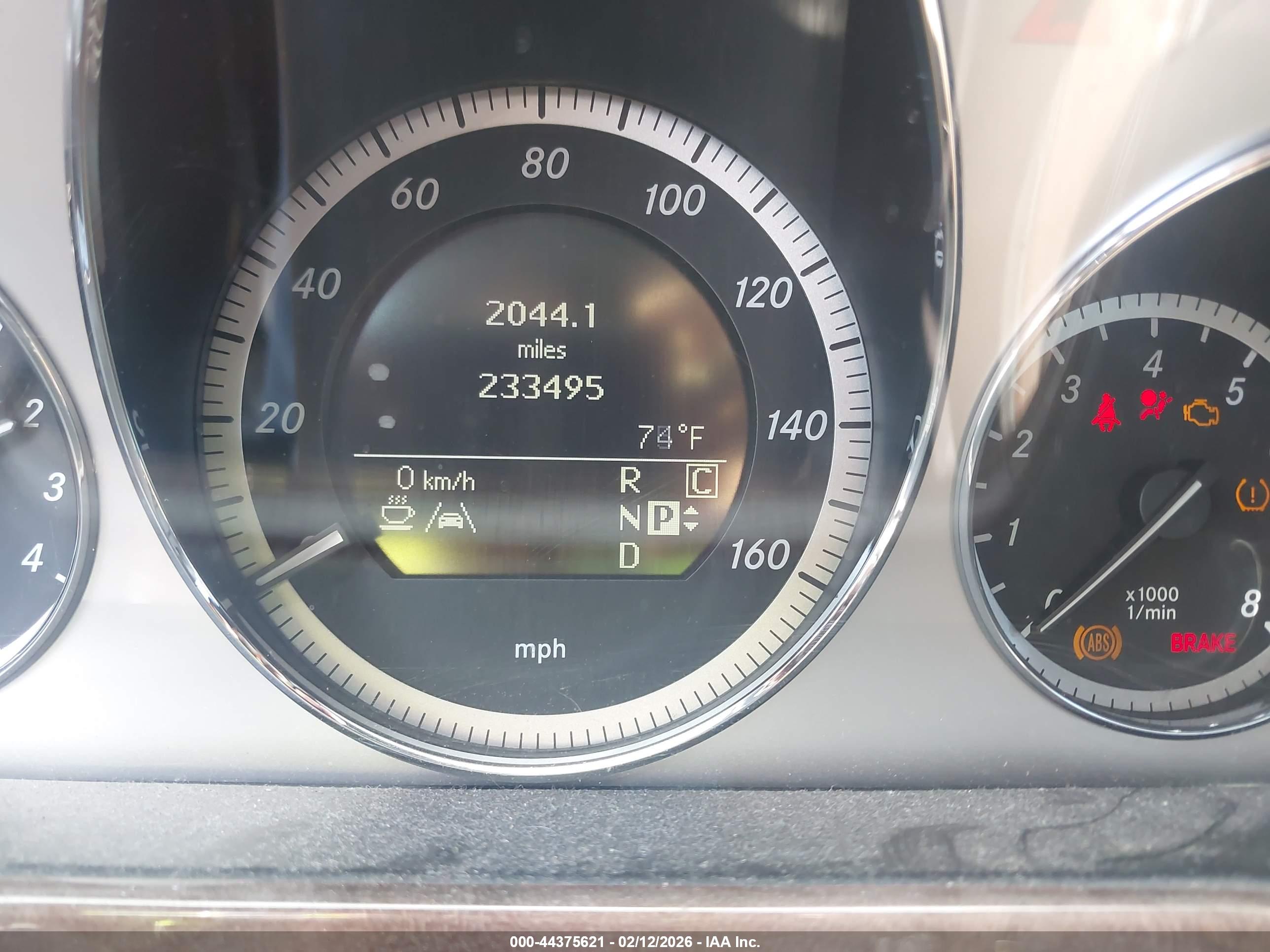 MERCEDES-BENZ E image 7