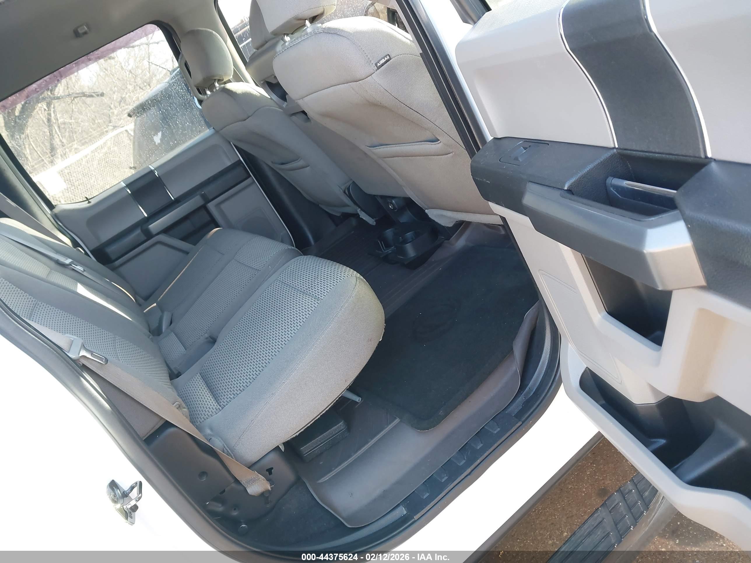 FORD F-150 image 8