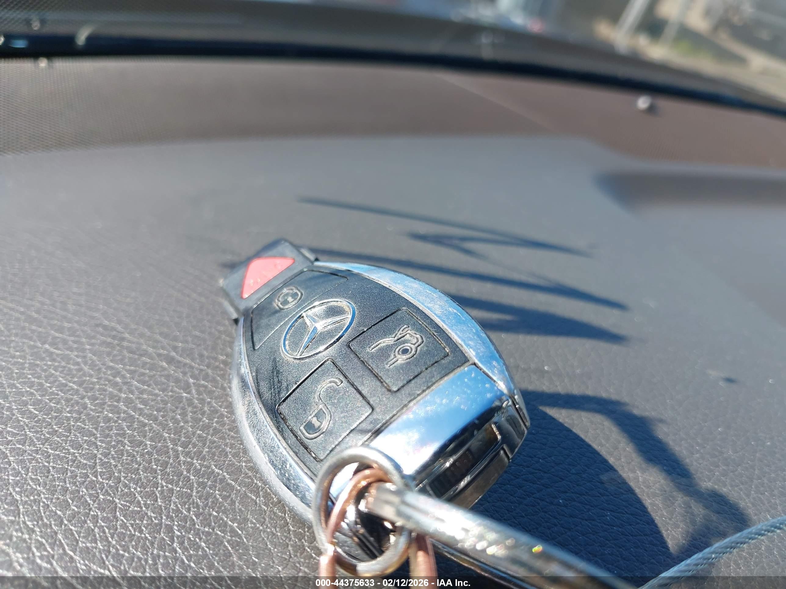 MERCEDES-BENZ C image 11