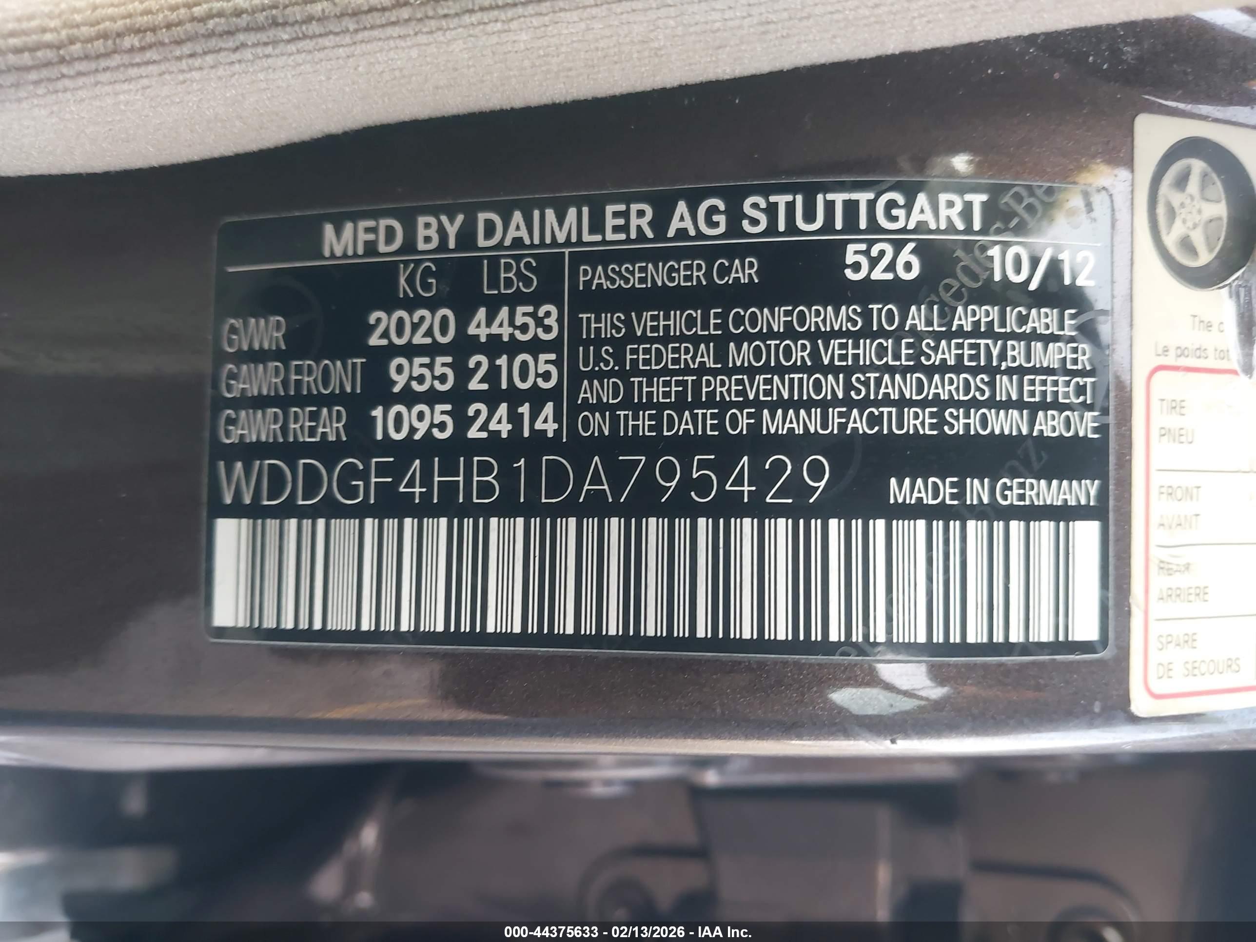 MERCEDES-BENZ C image 9