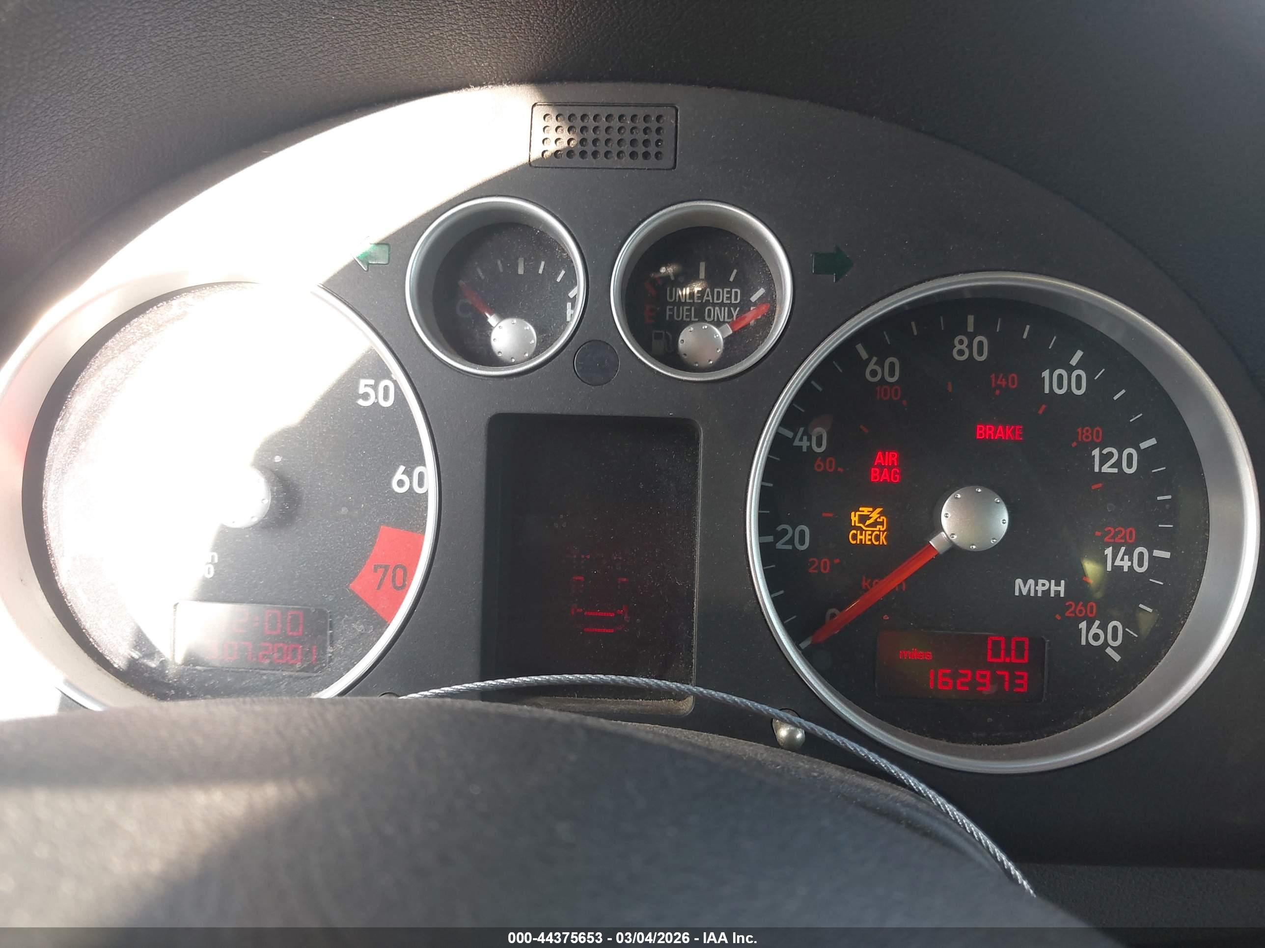 AUDI TT image 7