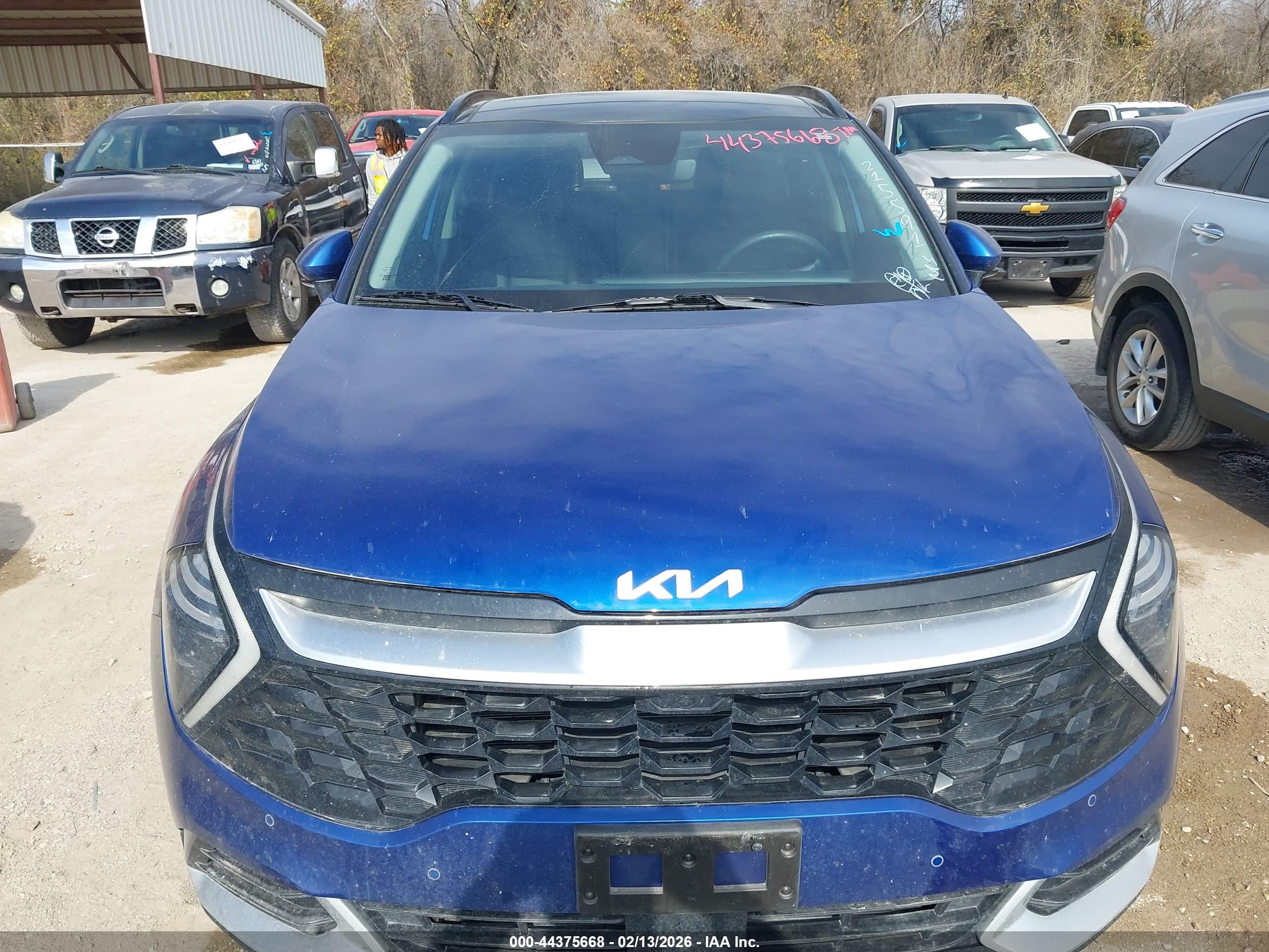 KIA SPORTAGE image 6