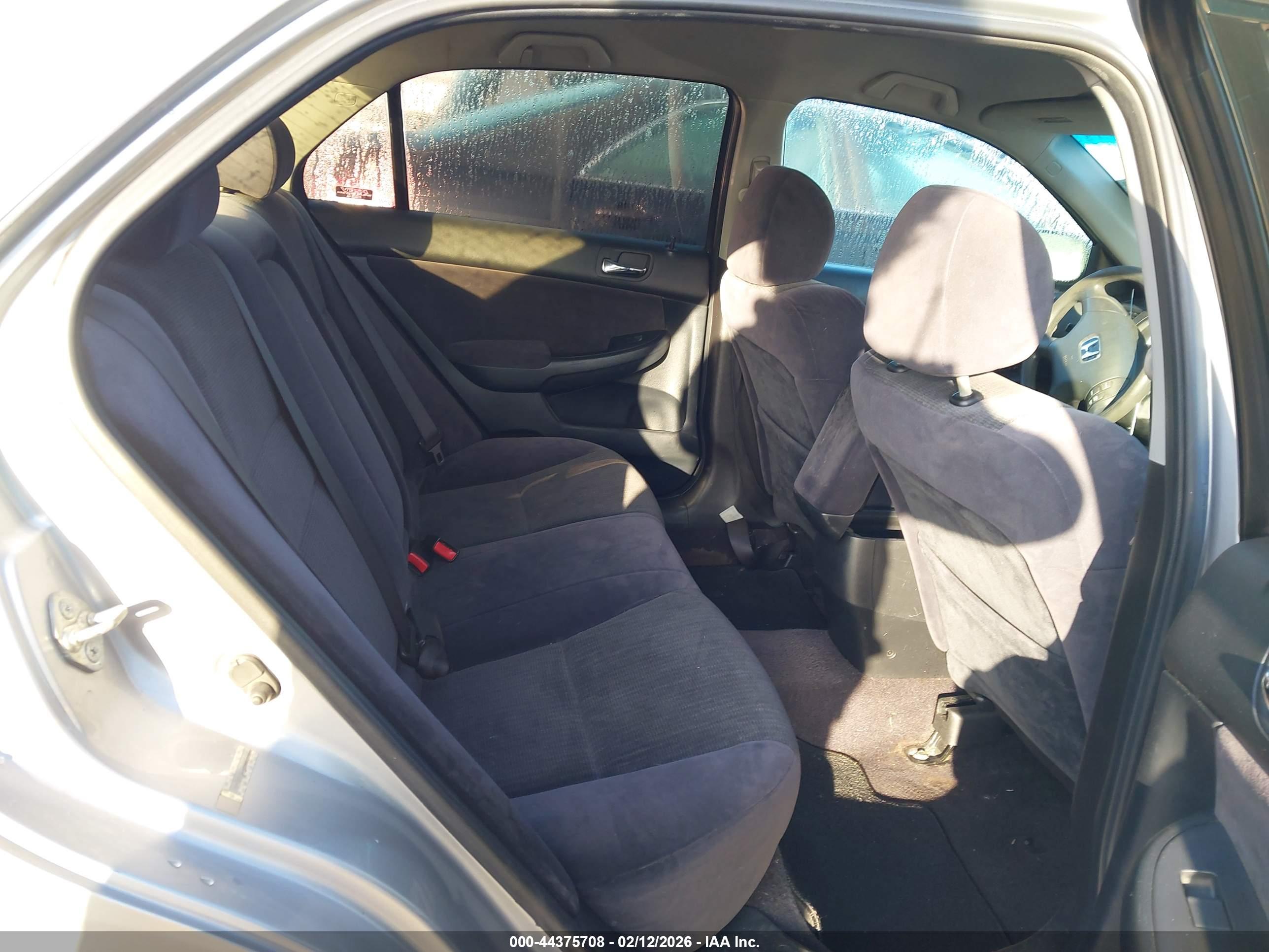 HONDA ACCORD image 8
