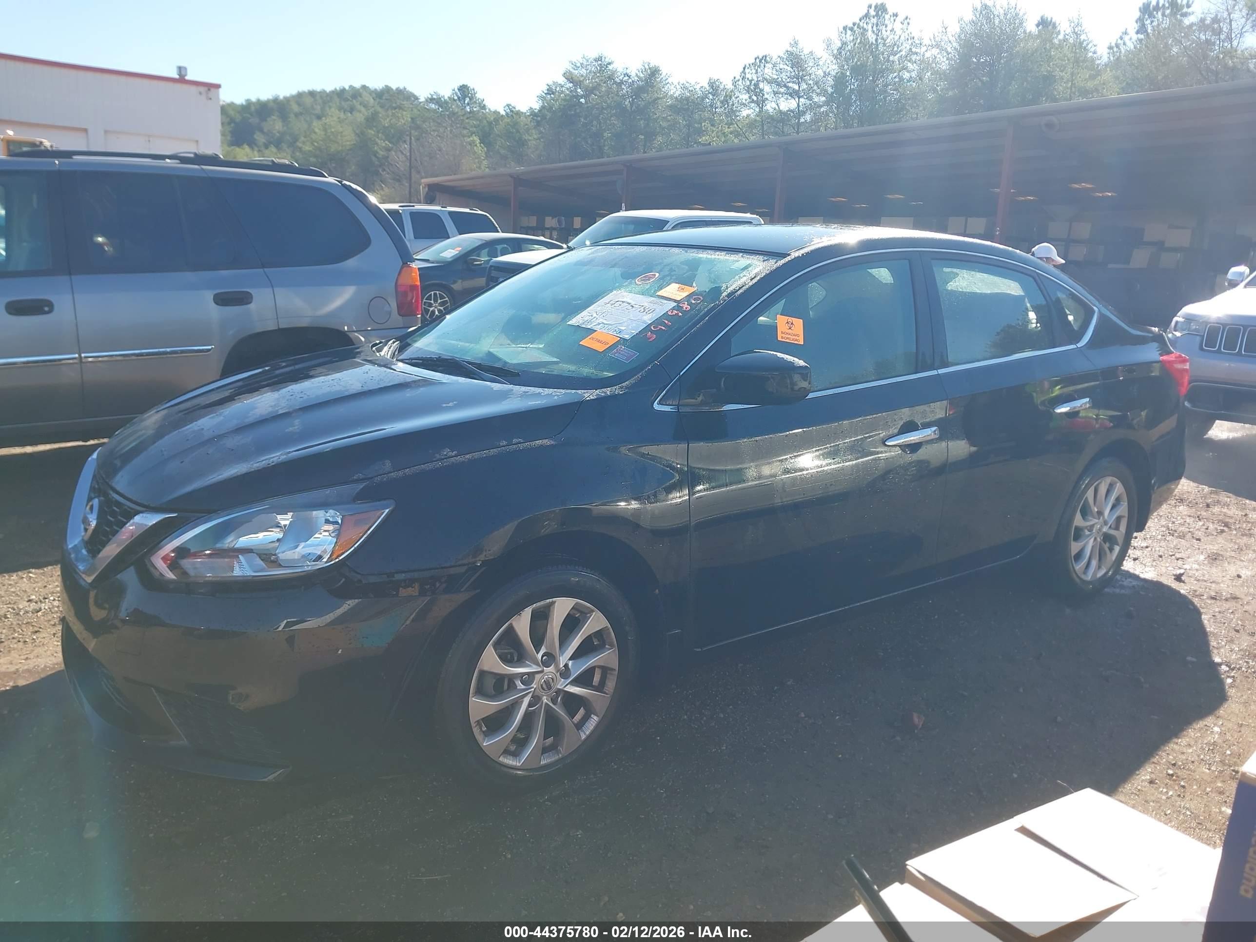 NISSAN SENTRA image 2