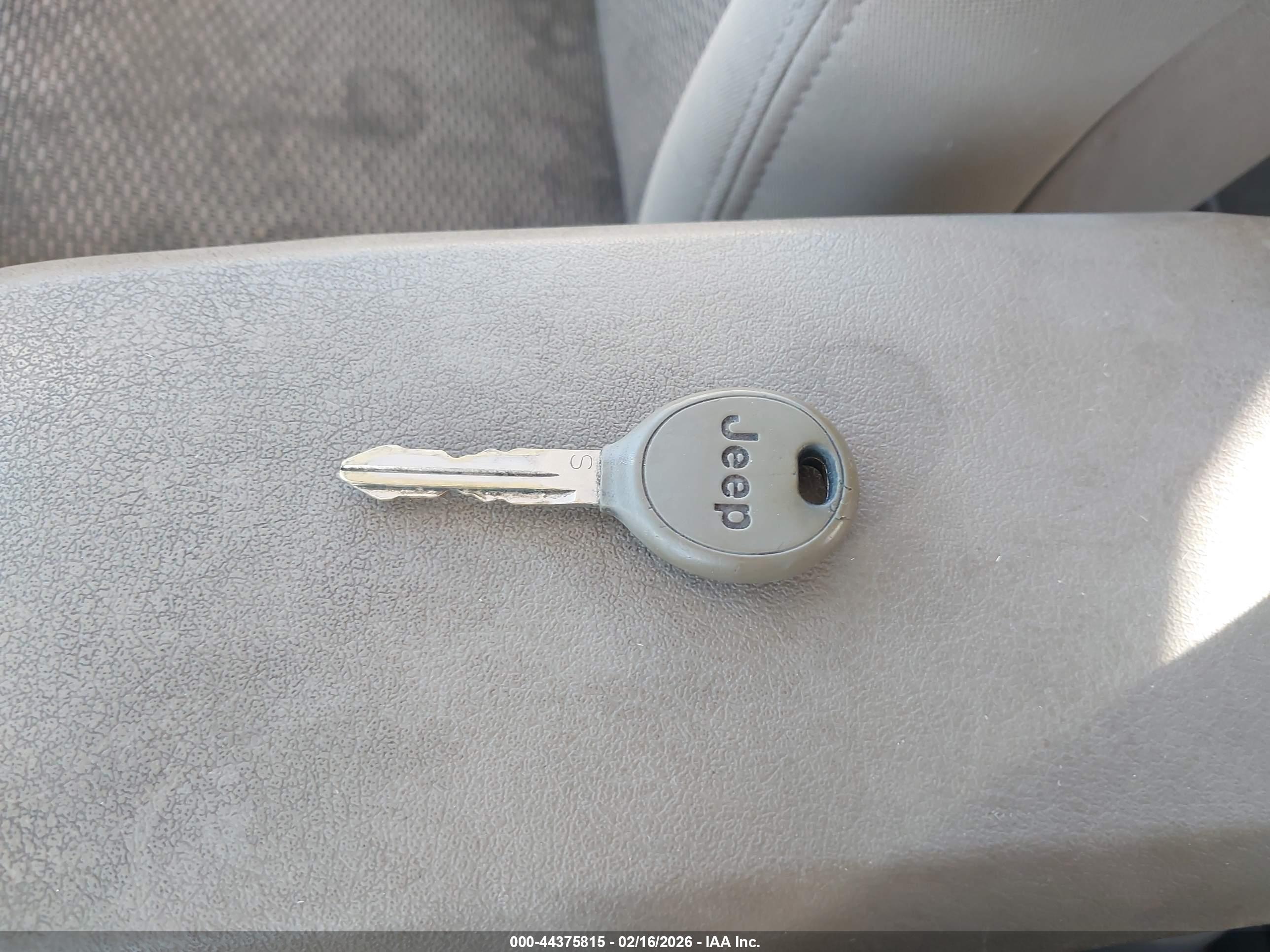 JEEP PATRIOT image 11