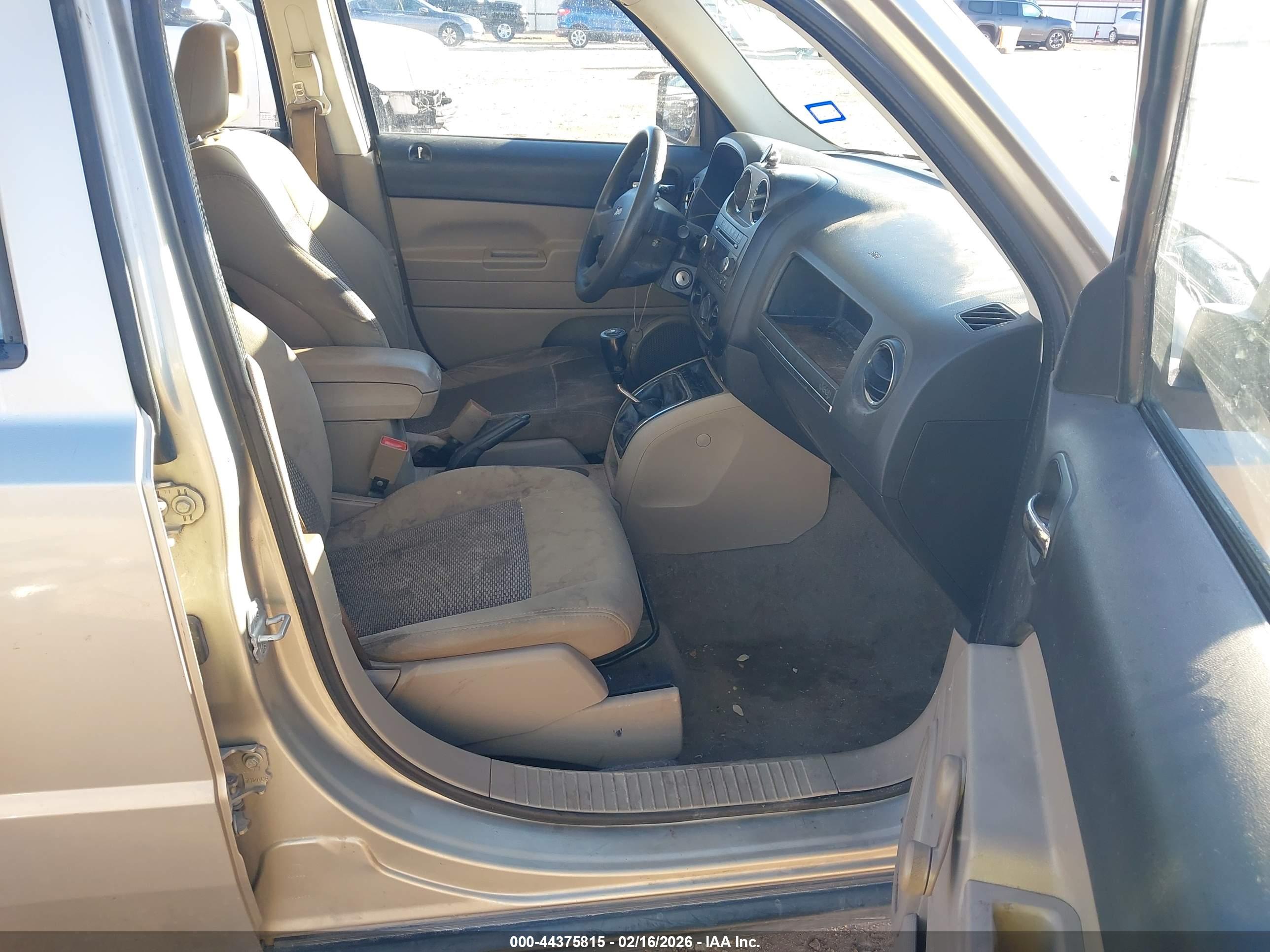 JEEP PATRIOT image 5