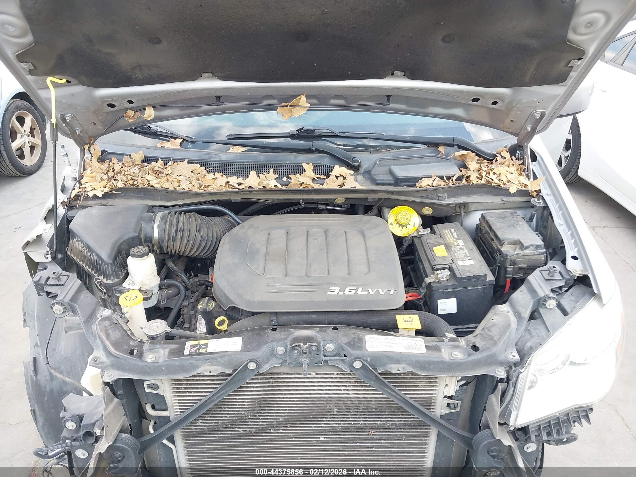 DODGE GRAND image 10