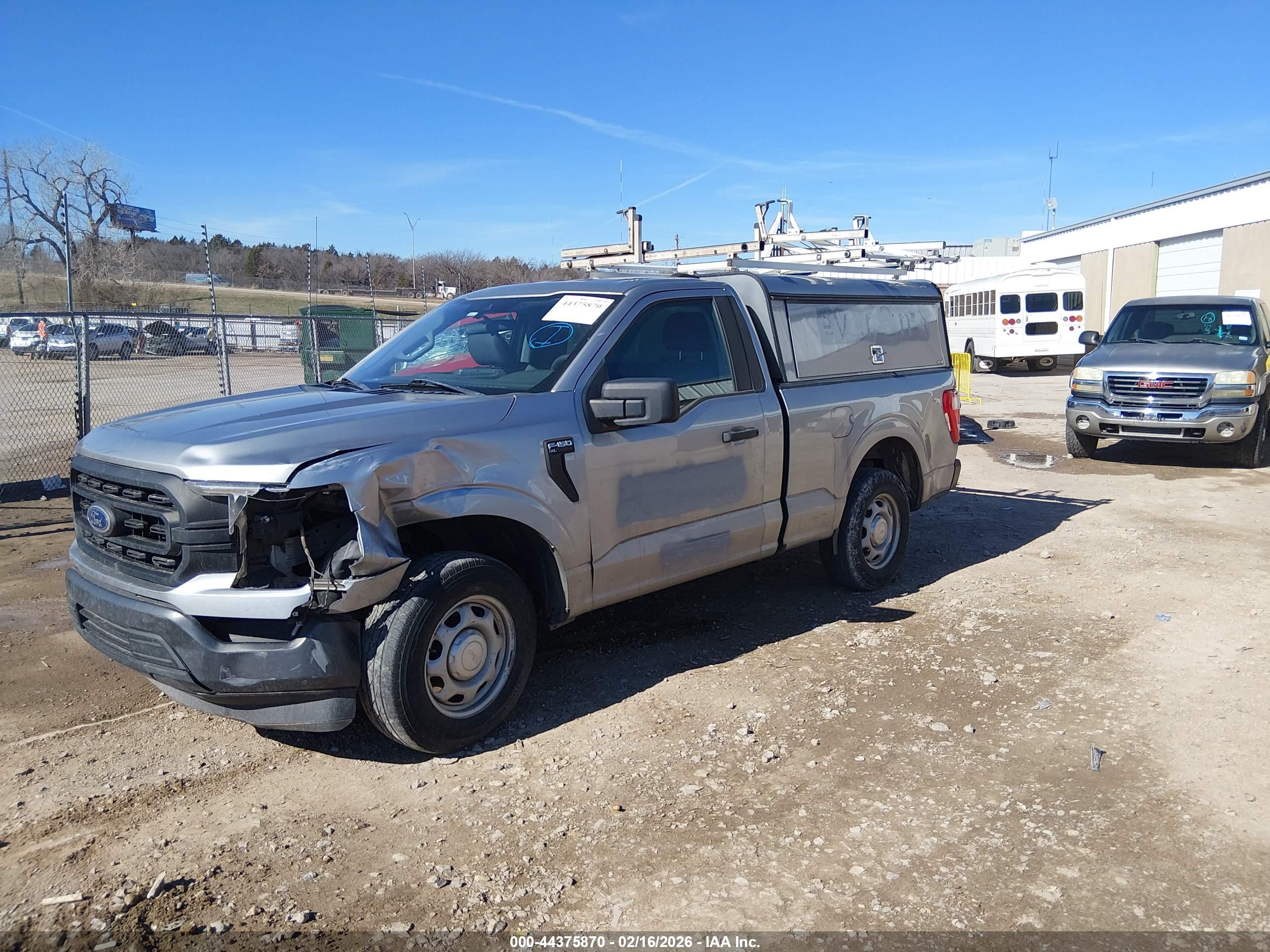 FORD F-150 image 2