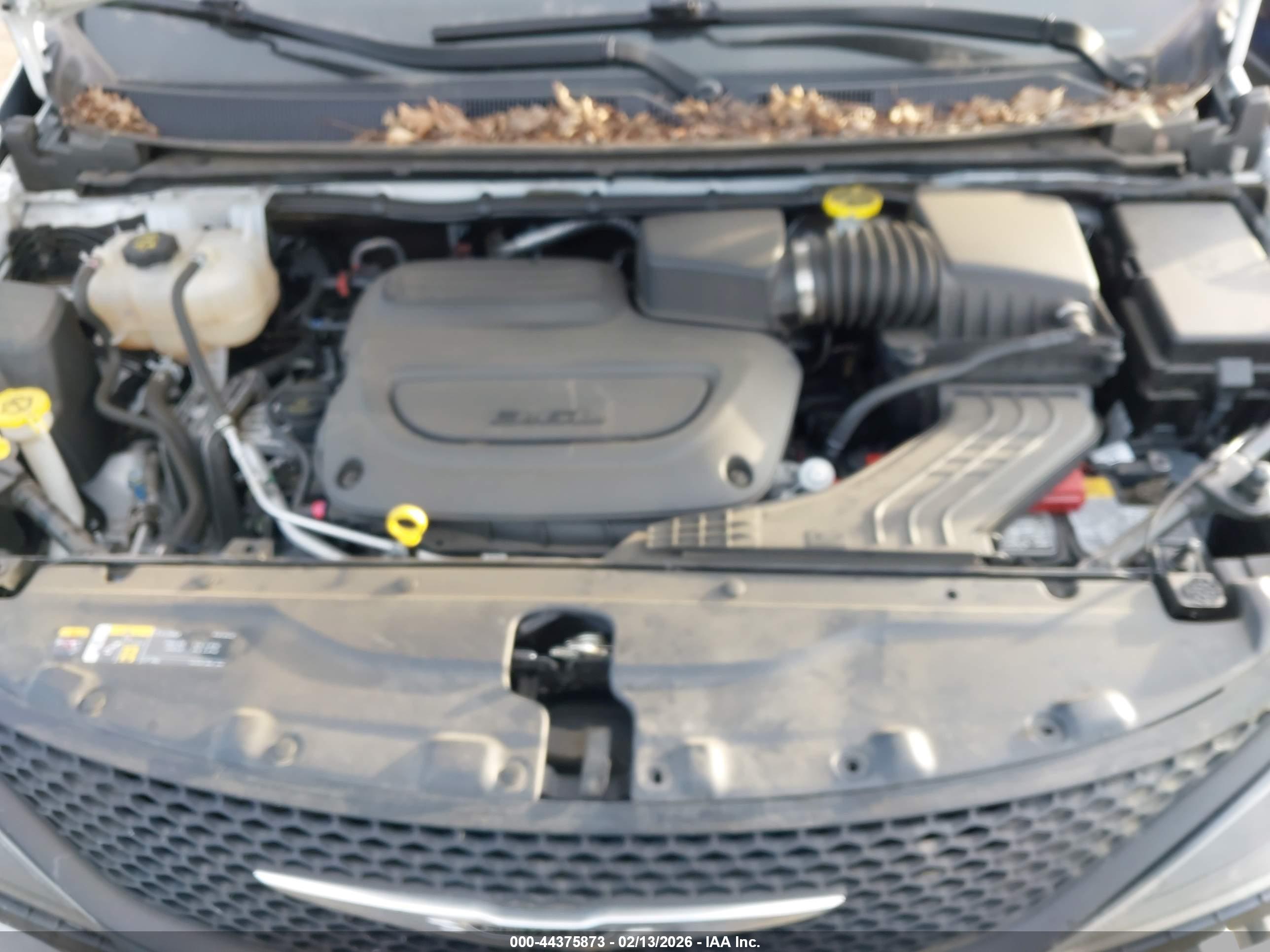 CHRYSLER VOYAGER image 10