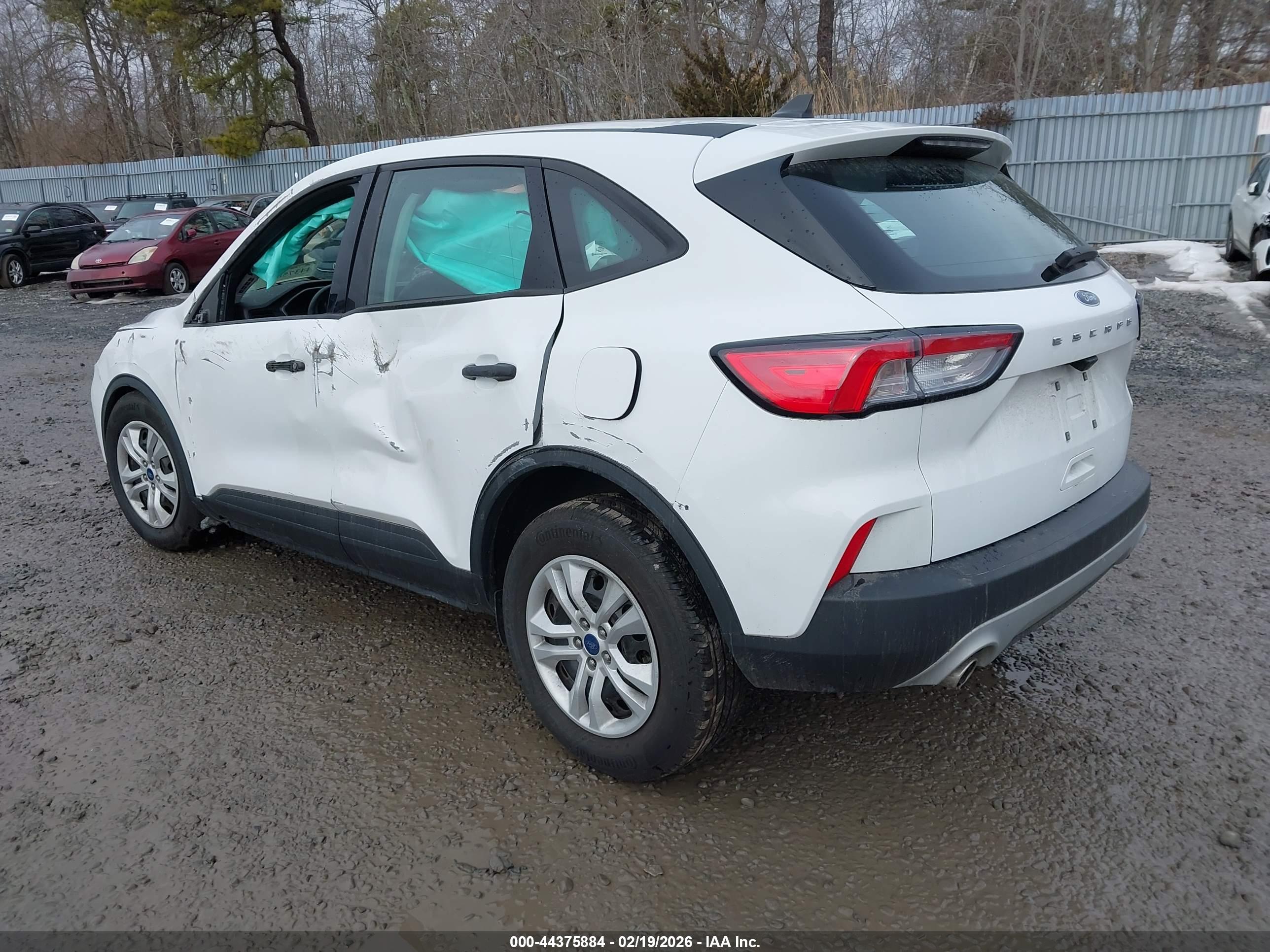 FORD ESCAPE image 3