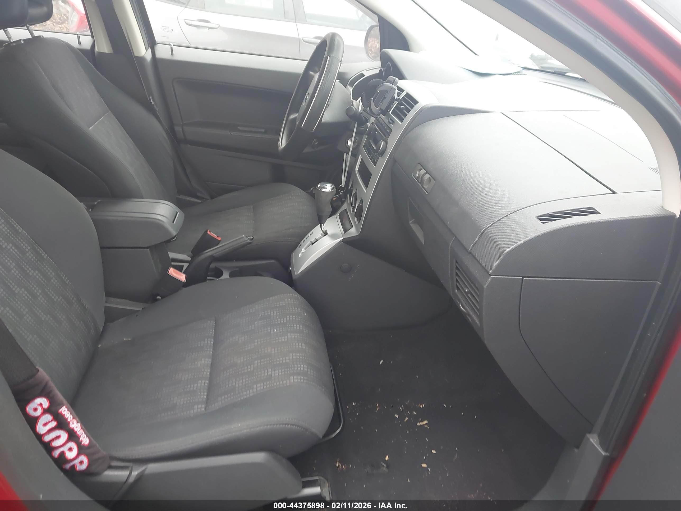 DODGE CALIBER image 5