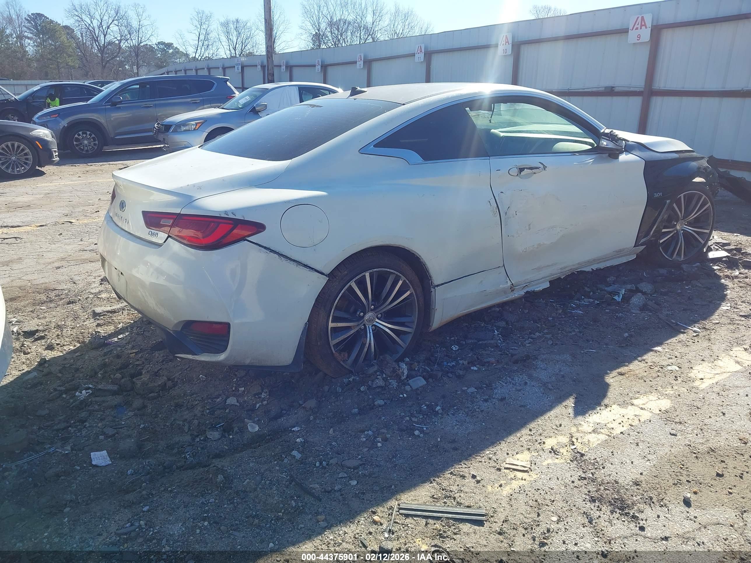 INFINITI Q60 image 4
