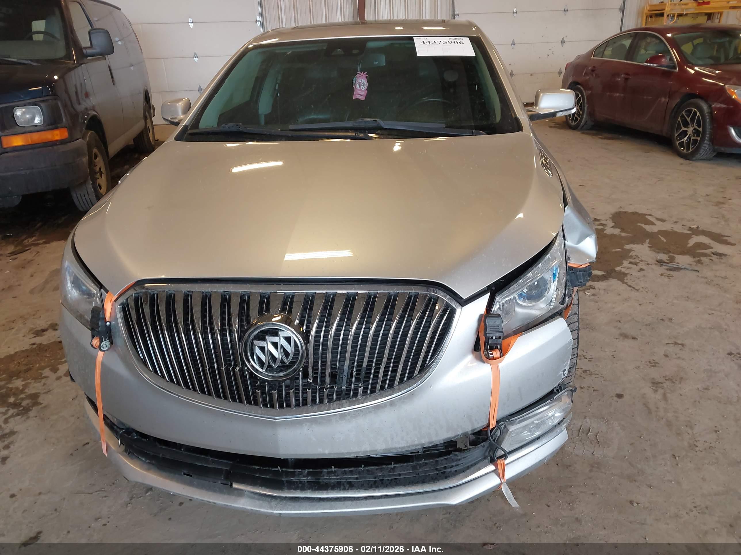 BUICK LACROSSE image 6