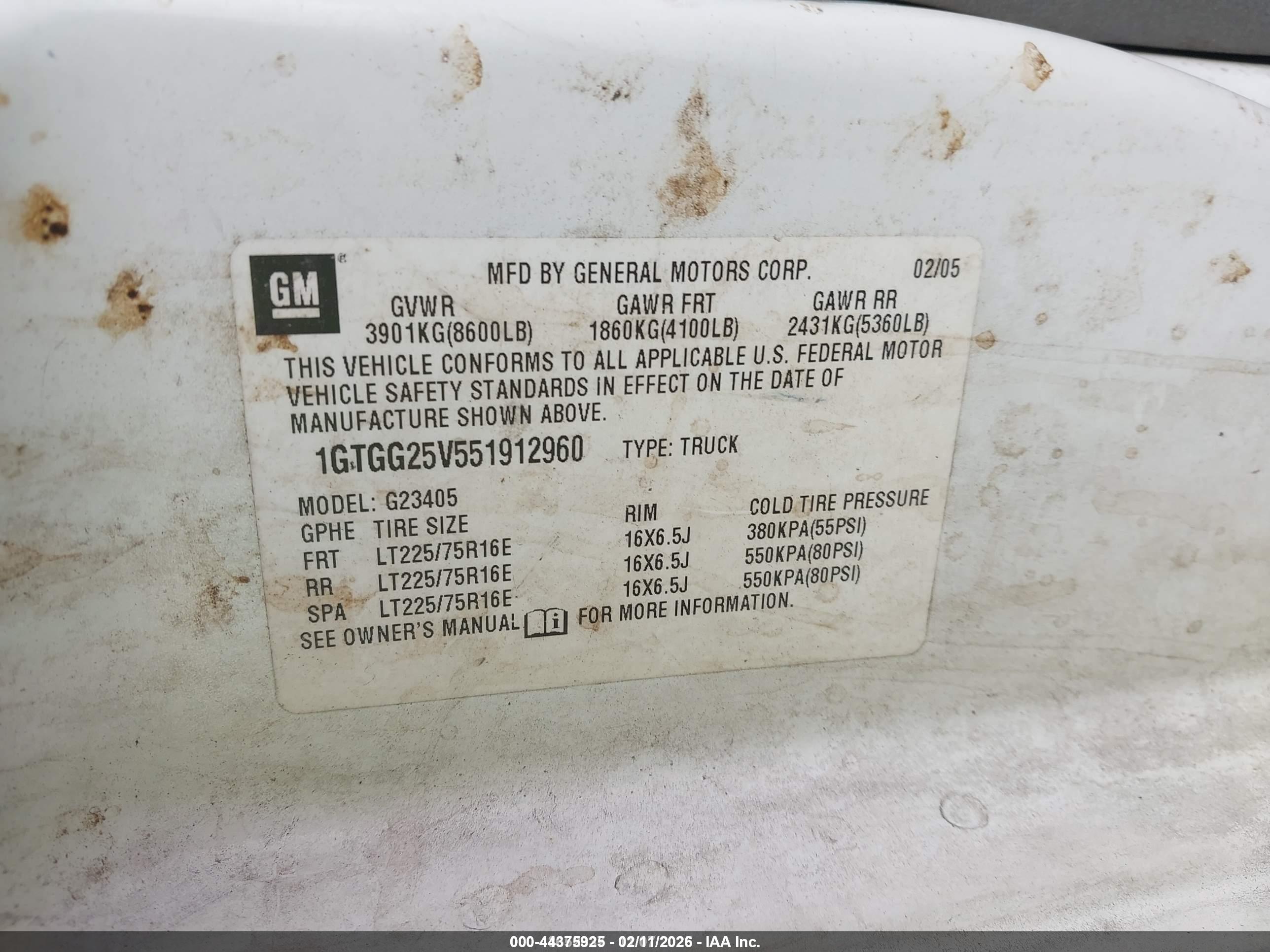 GMC SAVANA image 9