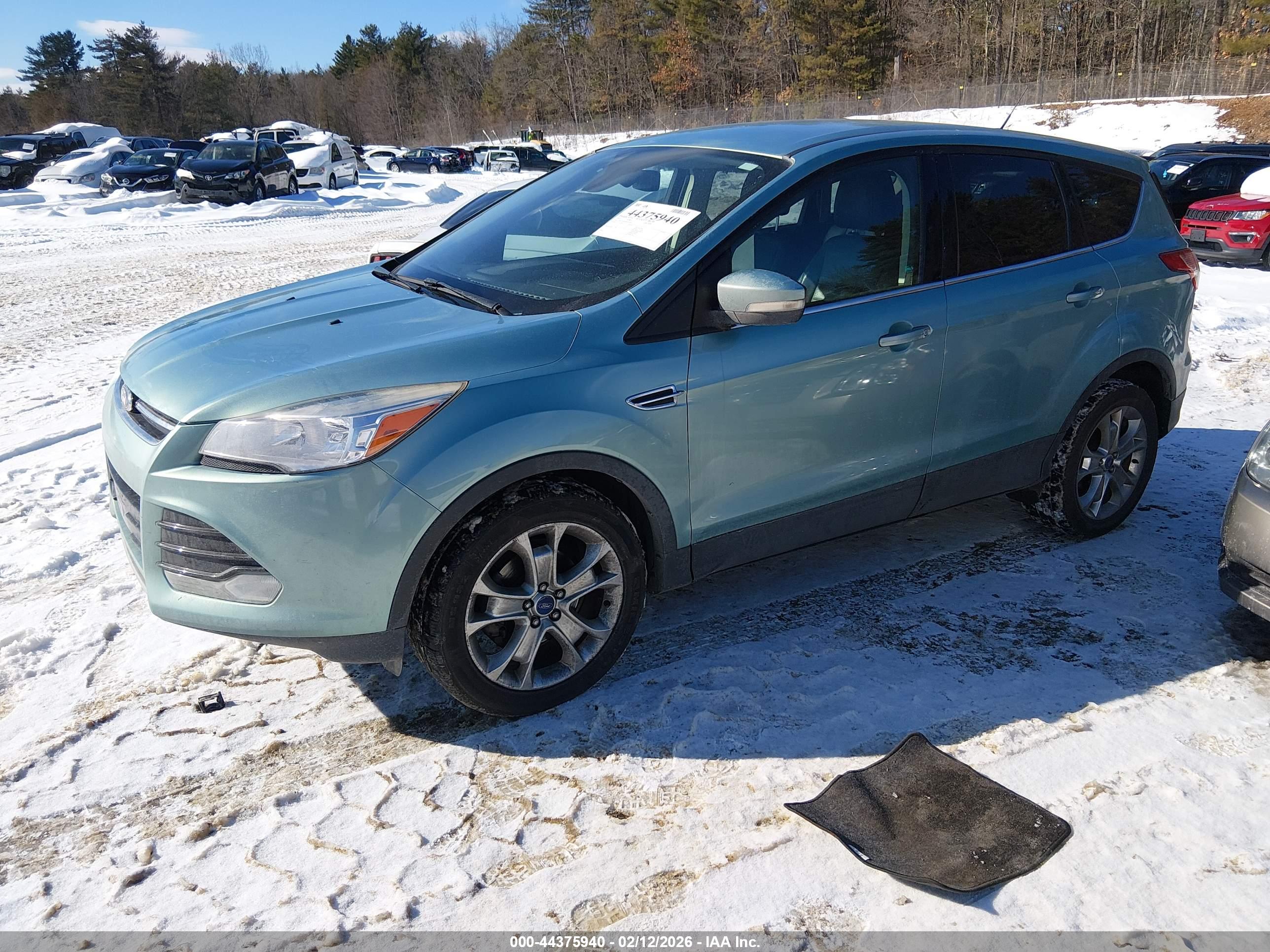 FORD ESCAPE image 2