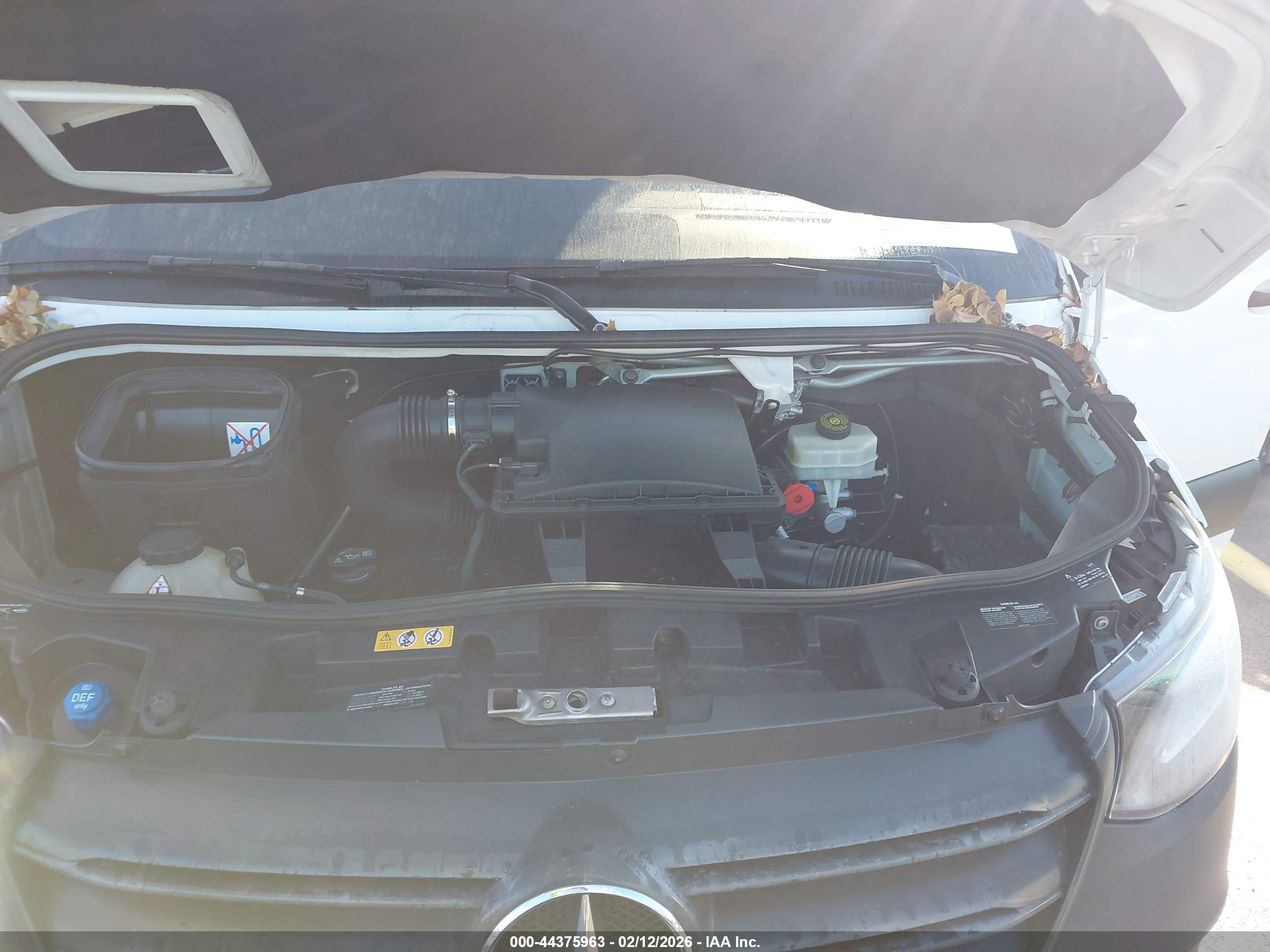 MERCEDES-BENZ SPRINTER image 10