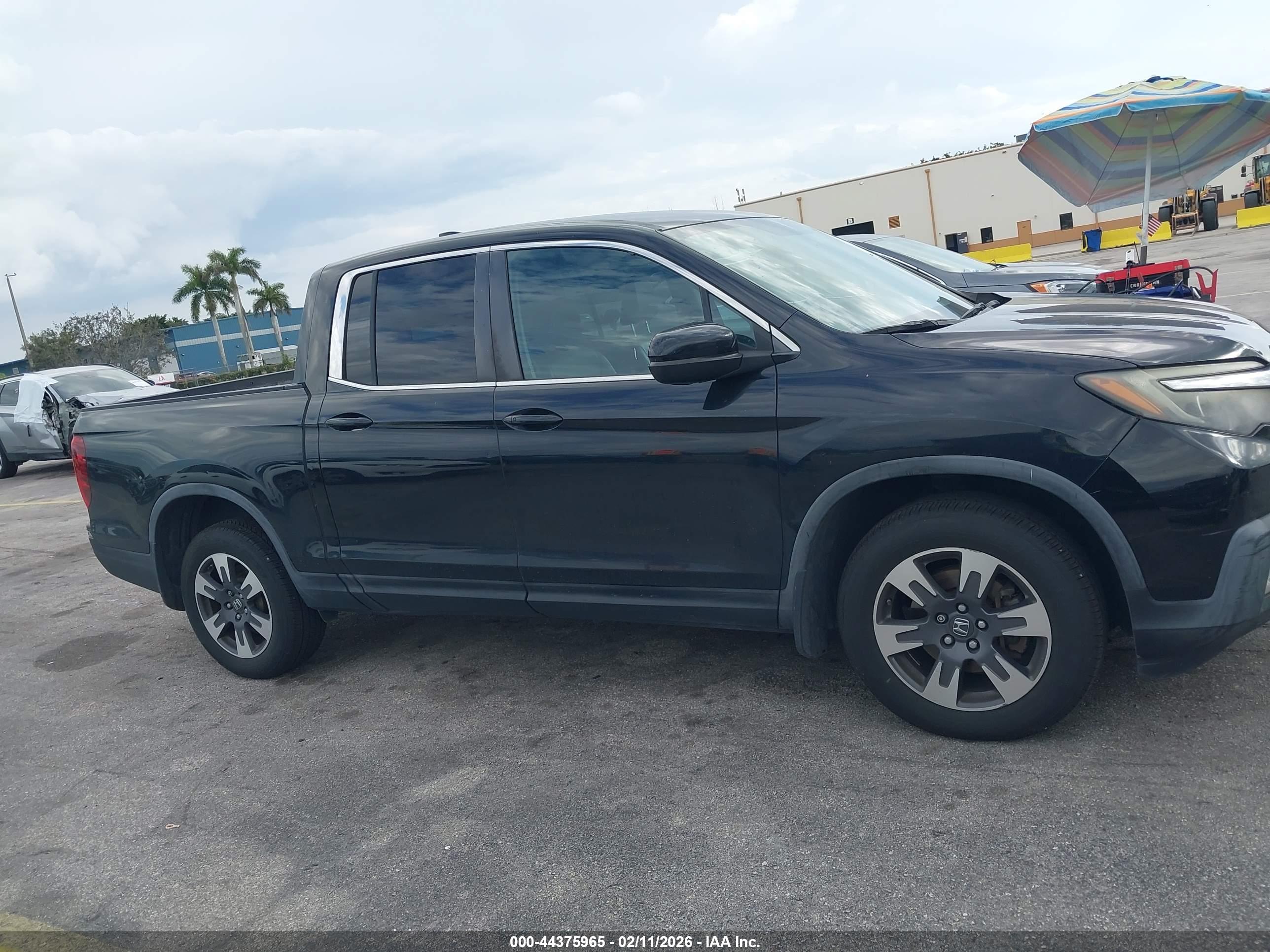 HONDA RIDGELINE image 6