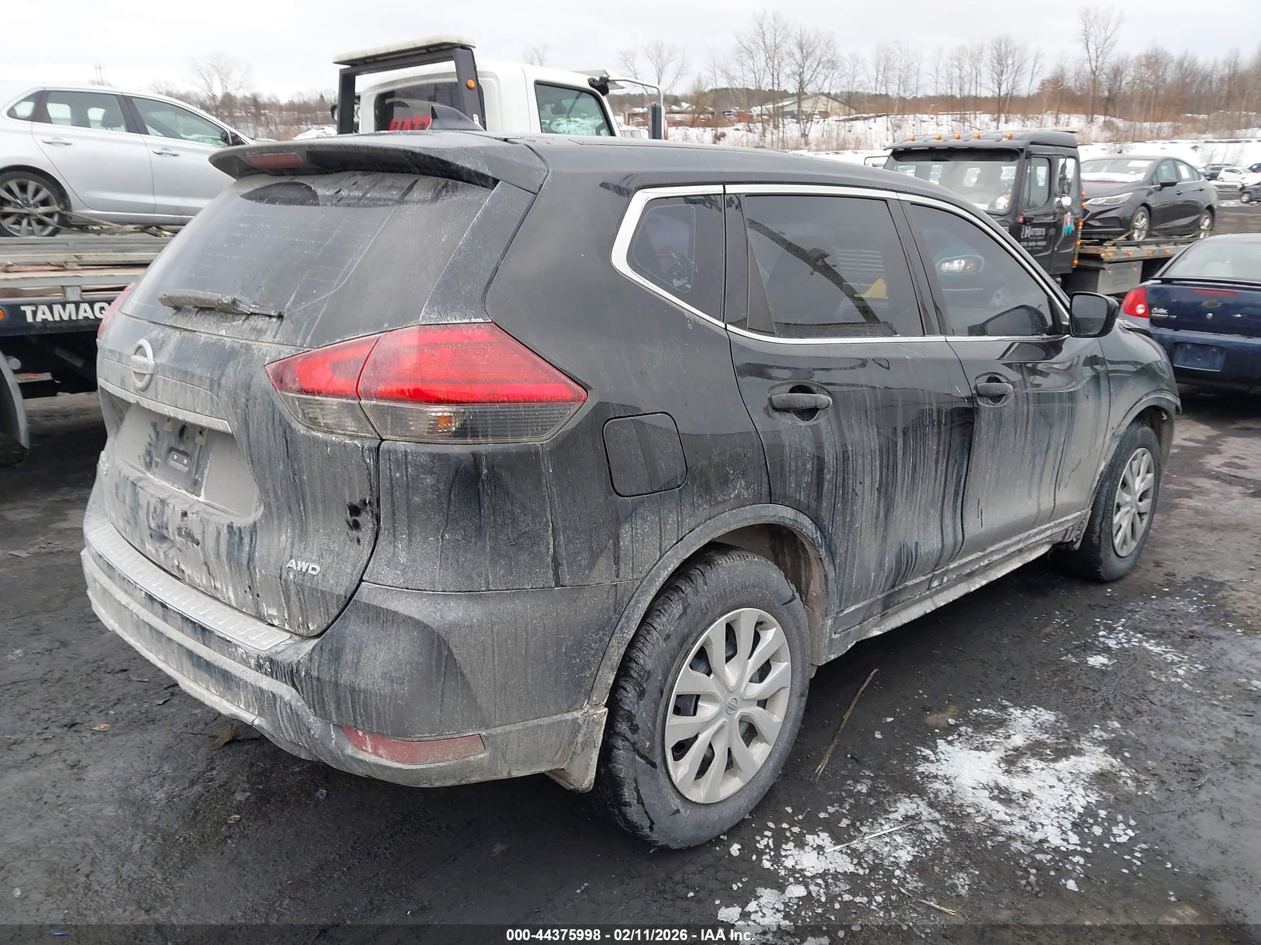NISSAN ROGUE image 4