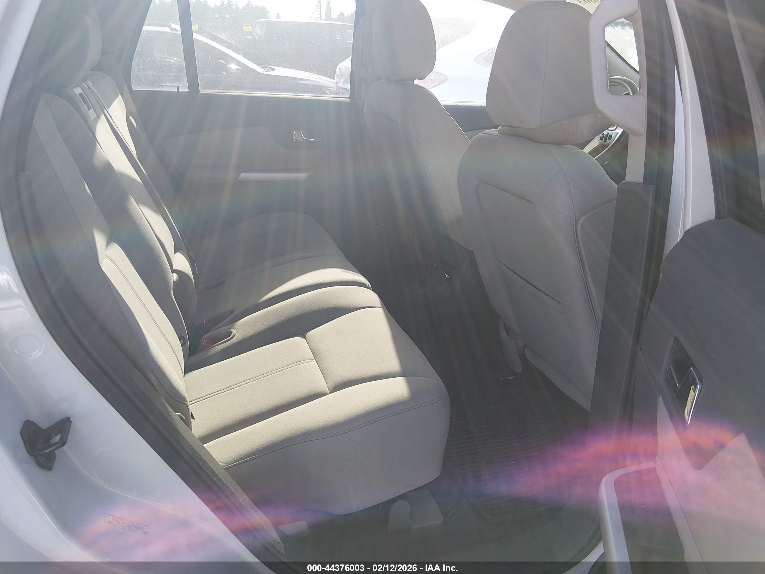 FORD EDGE image 8