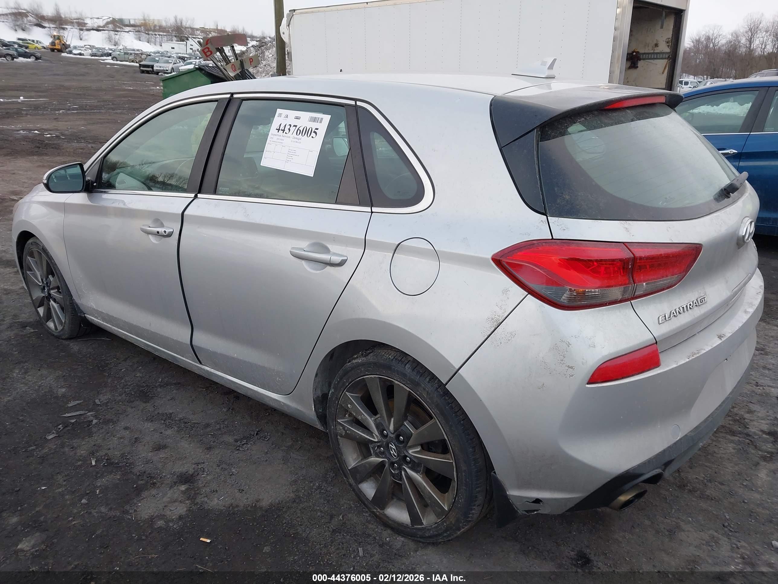 HYUNDAI ELANTRA image 3