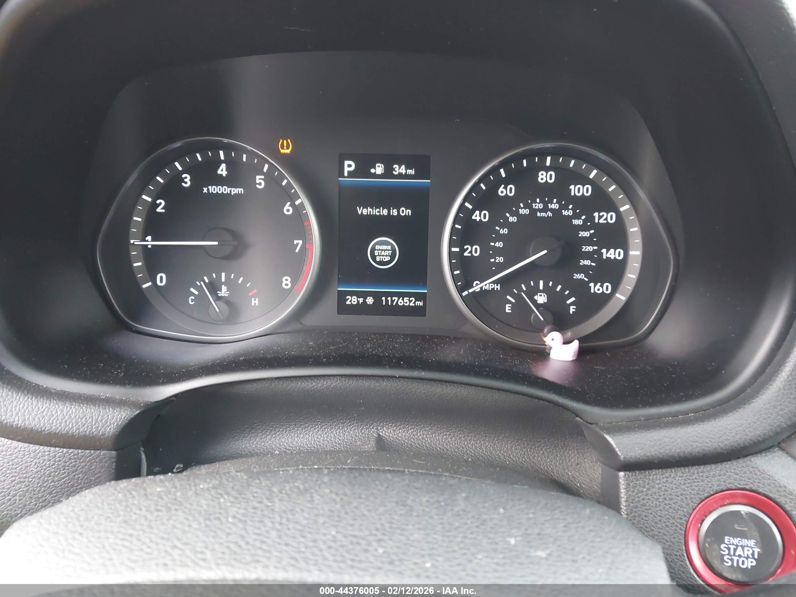 HYUNDAI ELANTRA image 7